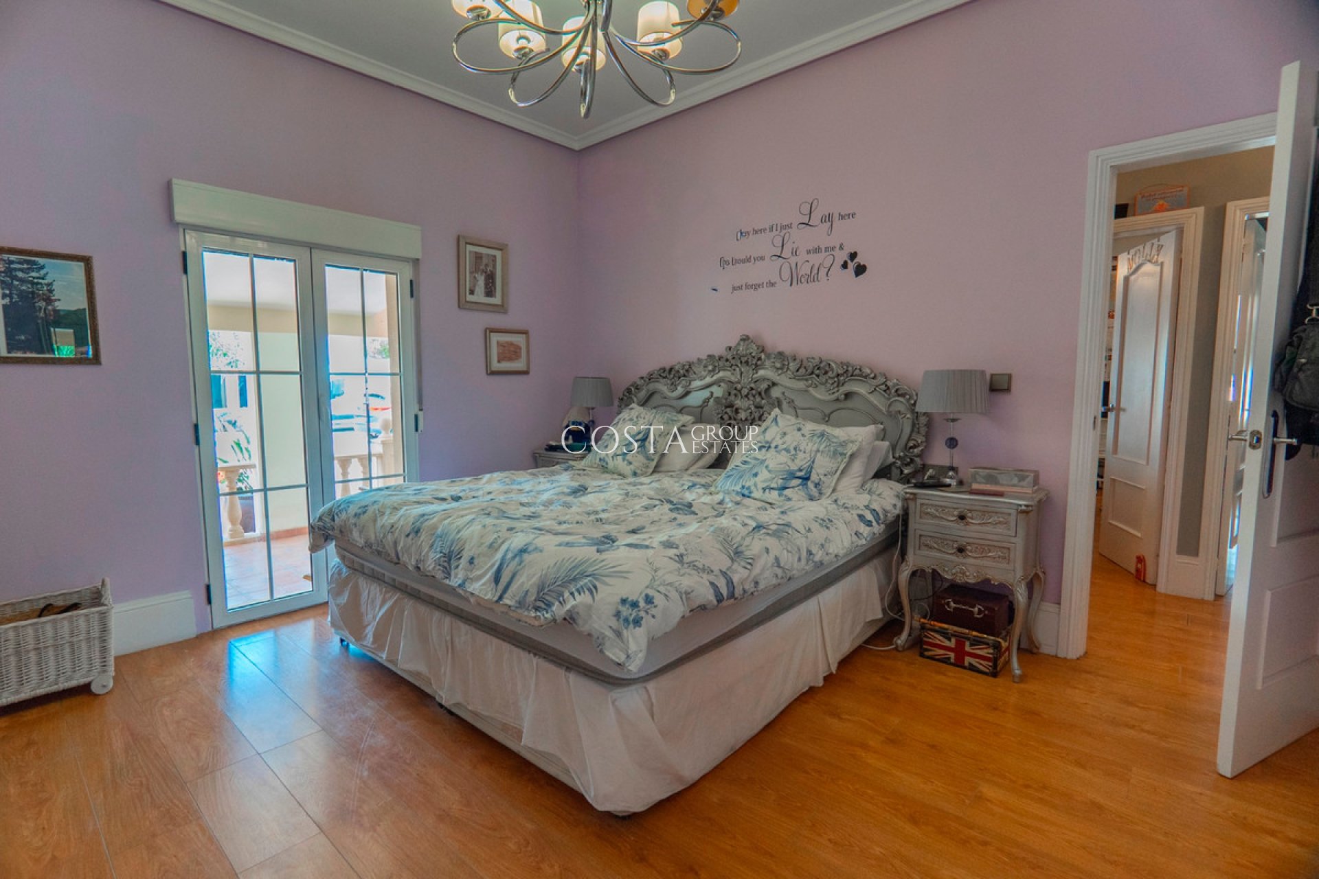 Resale - Villa -
Almoradí - Heredades