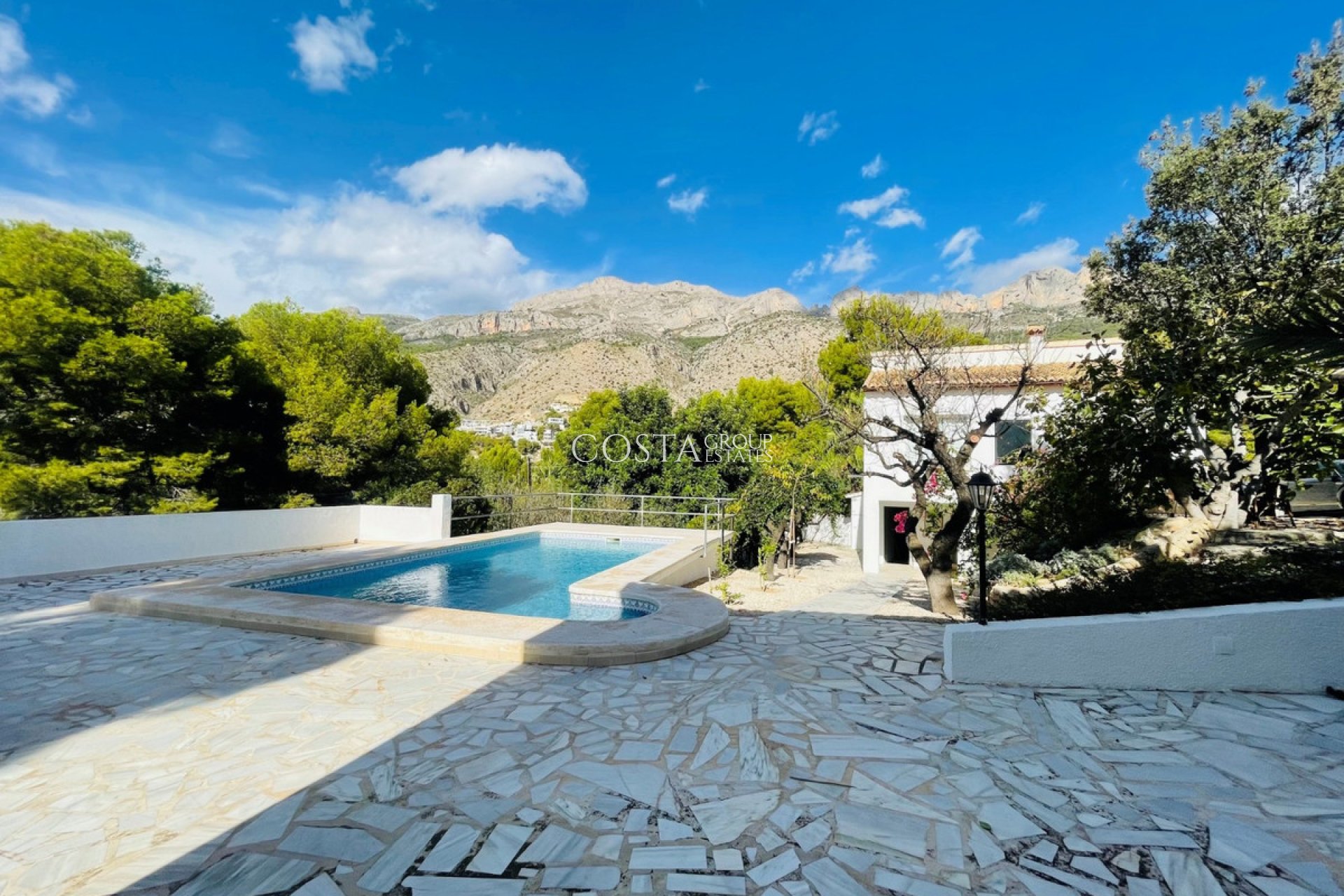 Resale - Villa -
Altea - Altea Centro