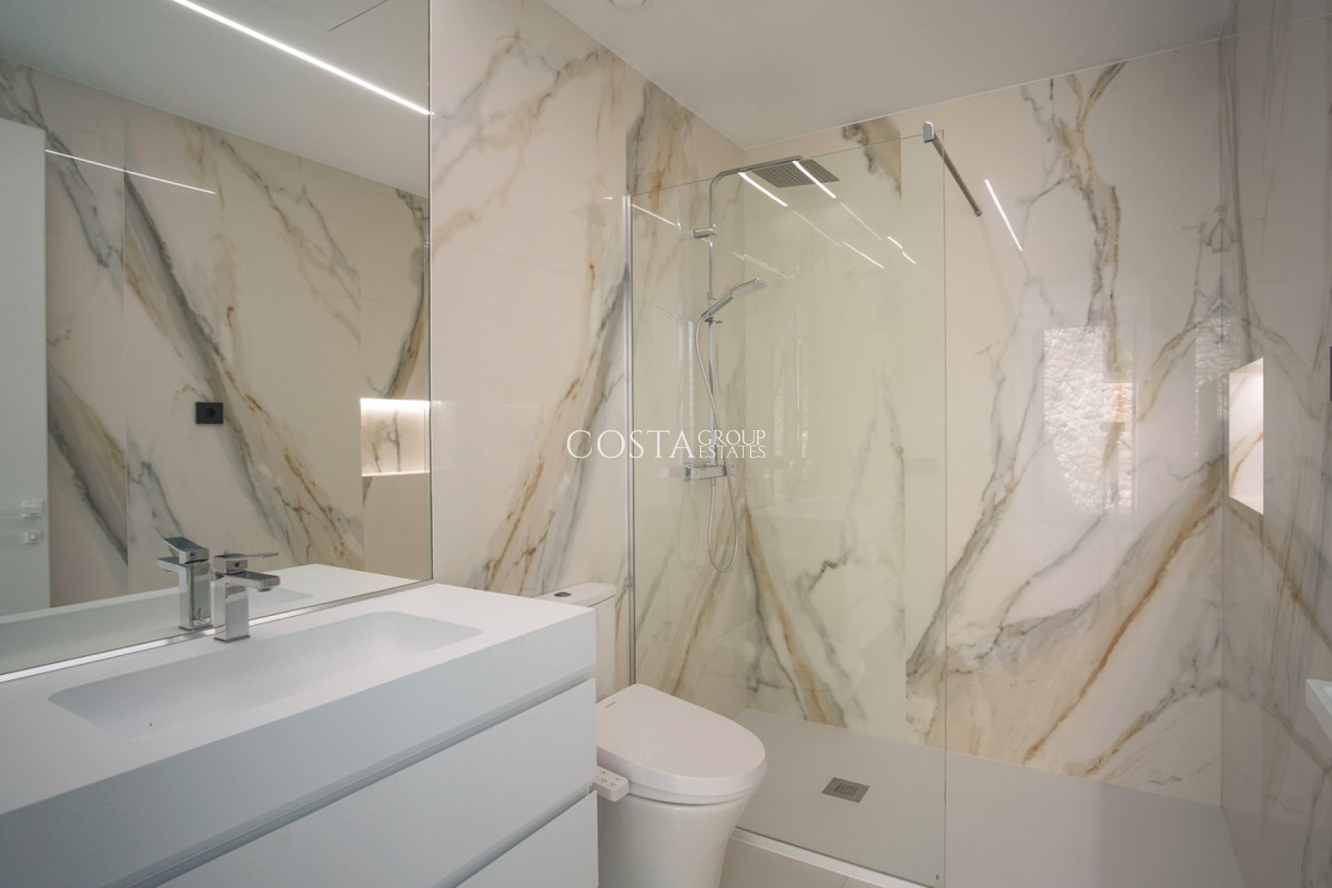 Resale - Villa -
Altea - Altea Centro