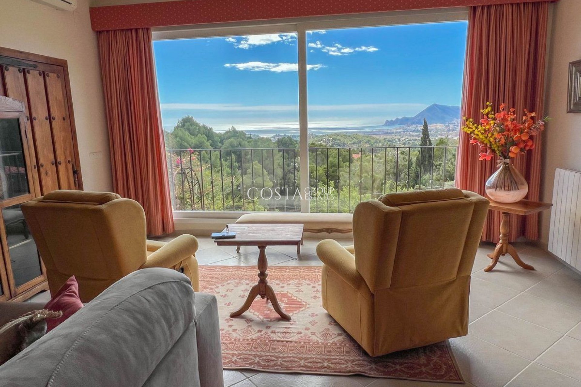 Resale - Villa -
Altea - Altea Centro