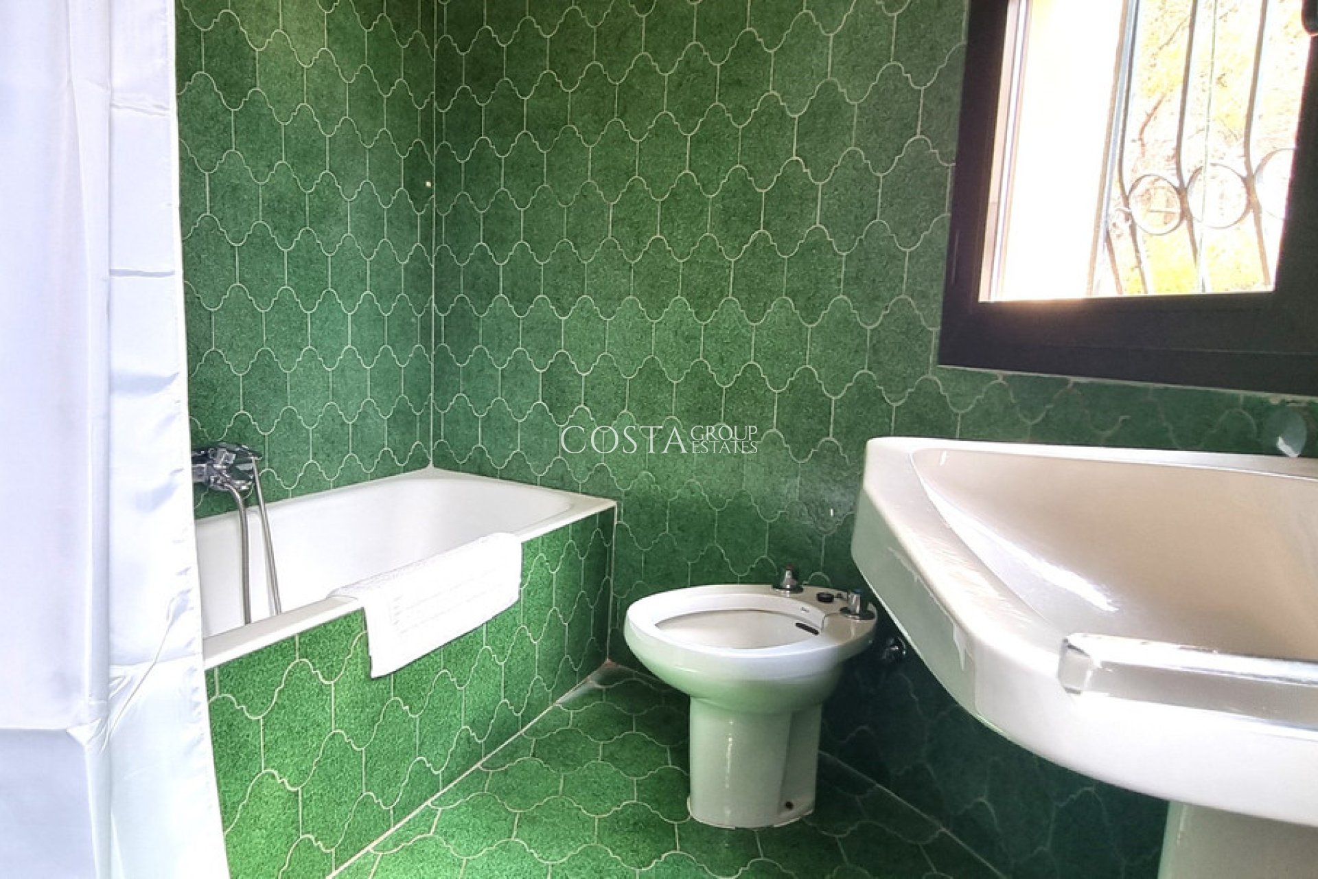 Resale - Villa -
Altea - Altea Centro