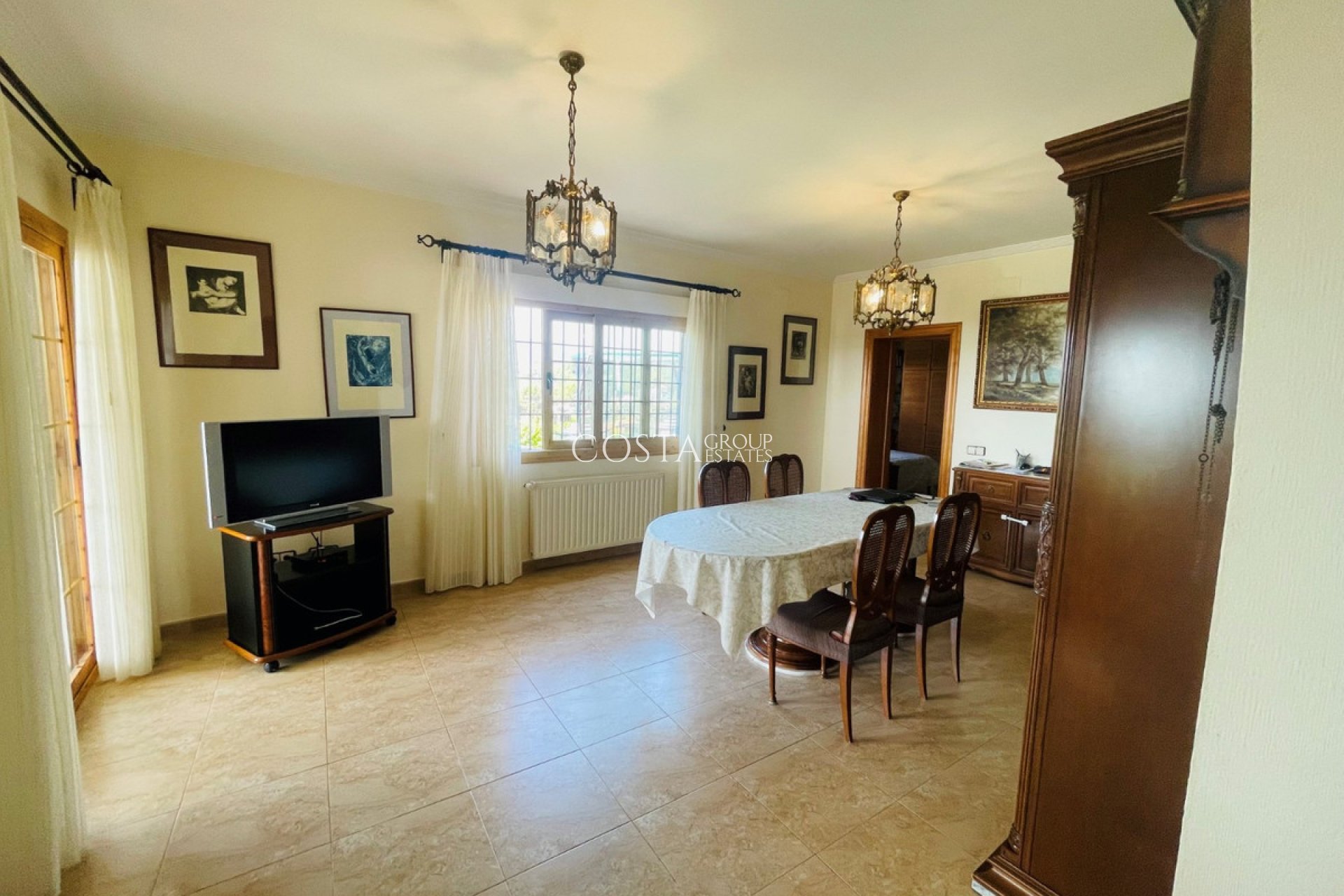 Resale - Villa -
Altea - Altea Centro