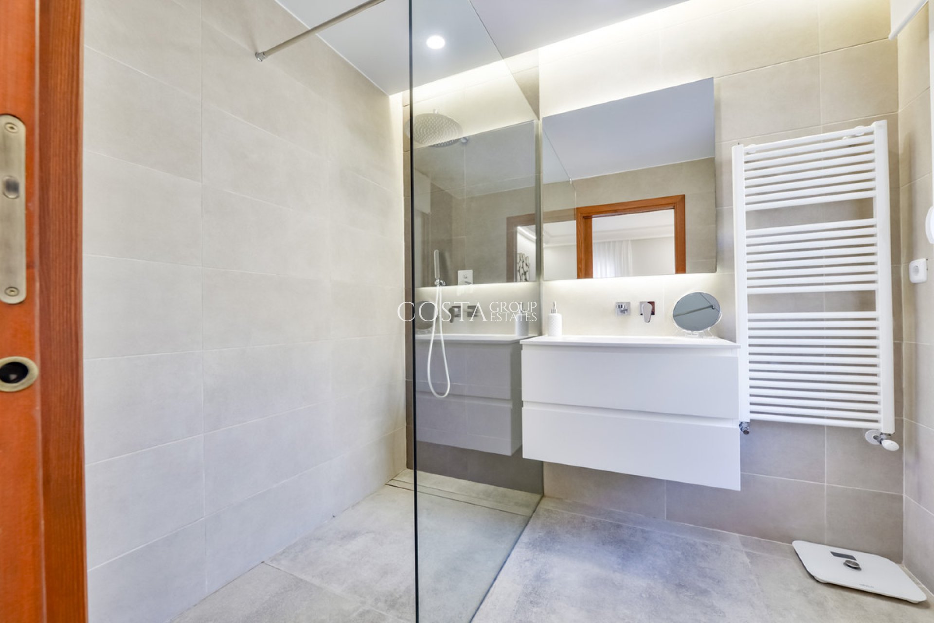 Resale - Villa -
Altea - Altea Hills