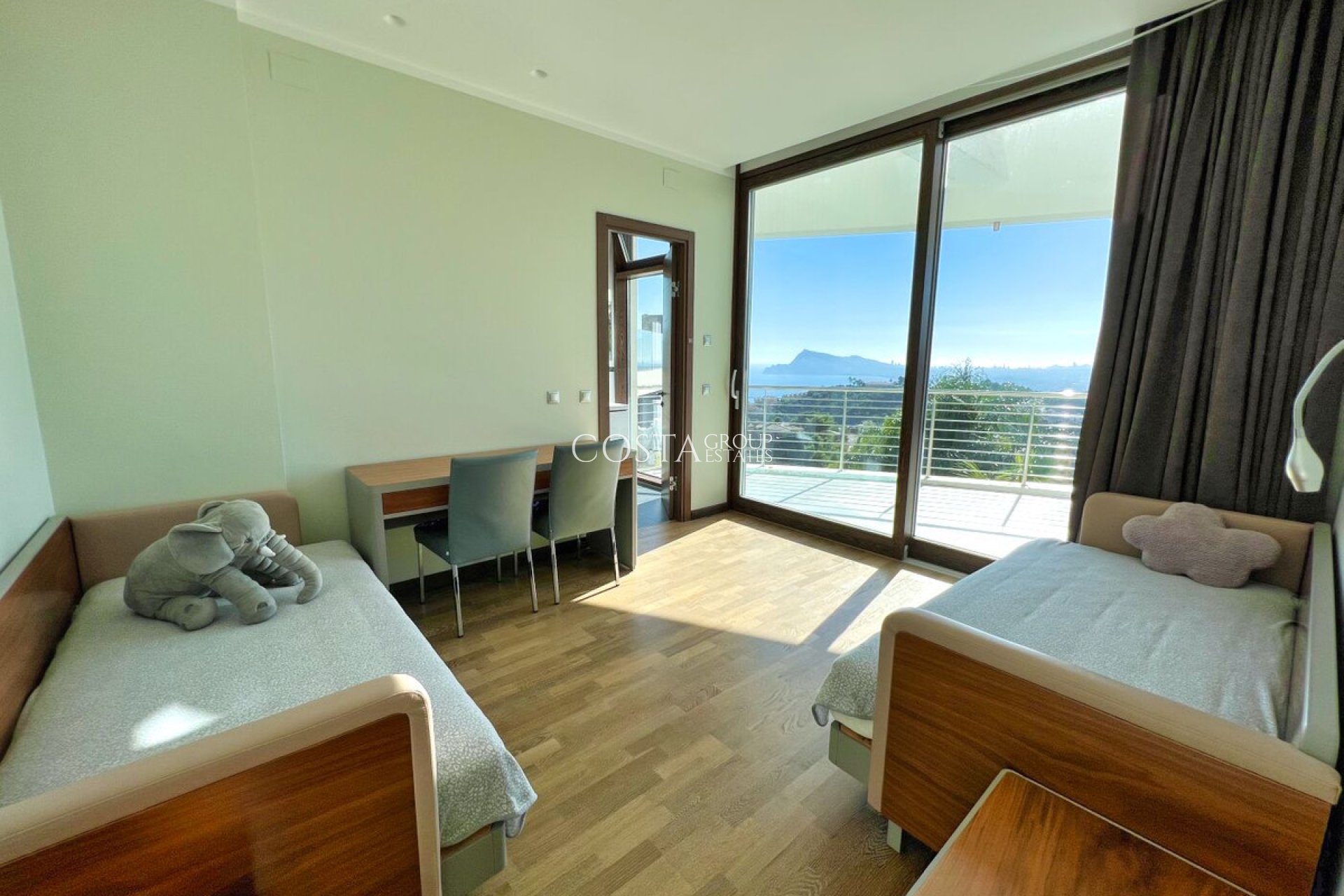 Resale - Villa -
Altea - Altea Hills