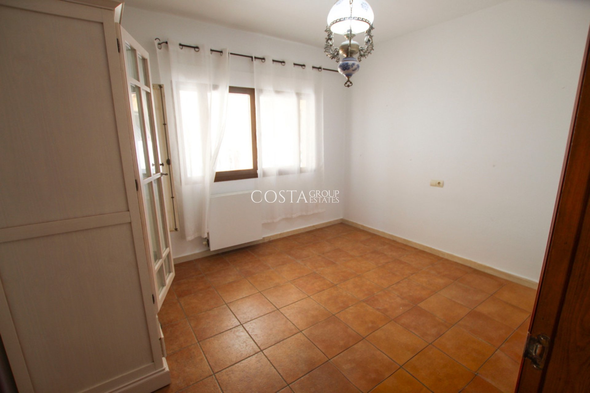 Resale - Villa -
Altea - Altea La Vella
