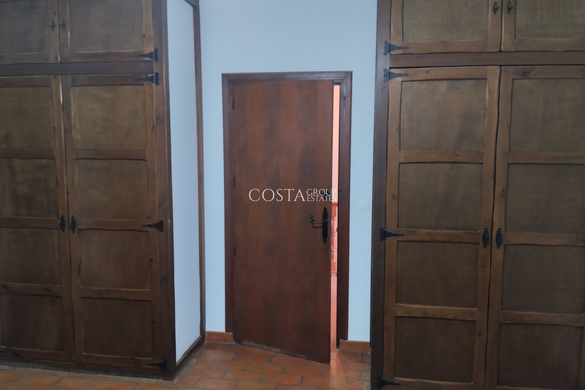 Resale - Villa -
Altea - Altea La Vella