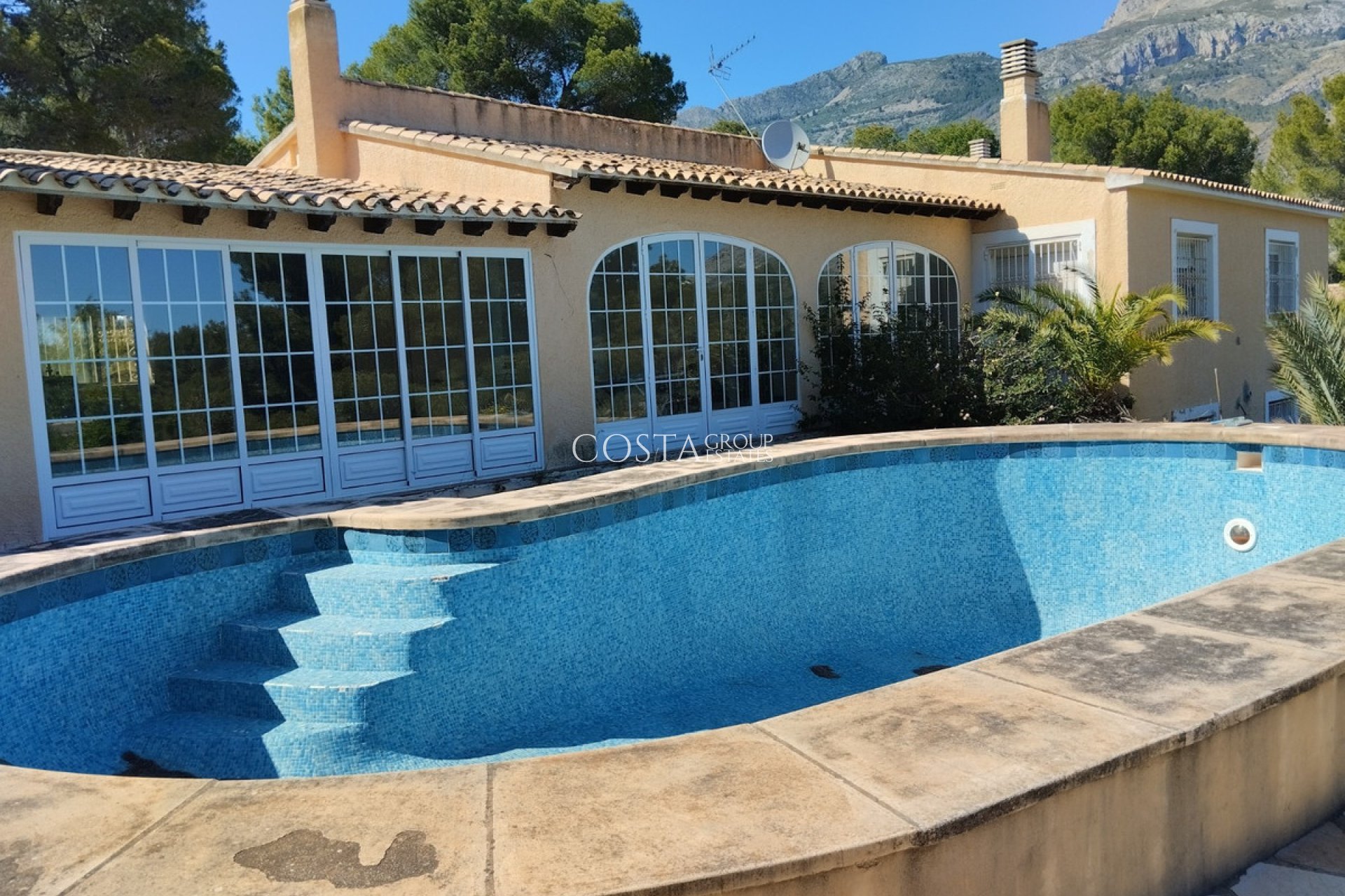 Resale - Villa -
Altea - Altea La Vella