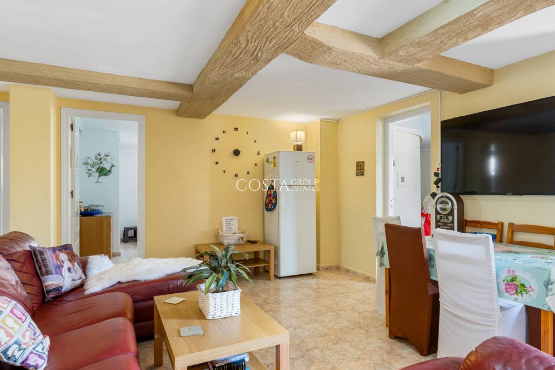 Resale - Villa -
Benijofar