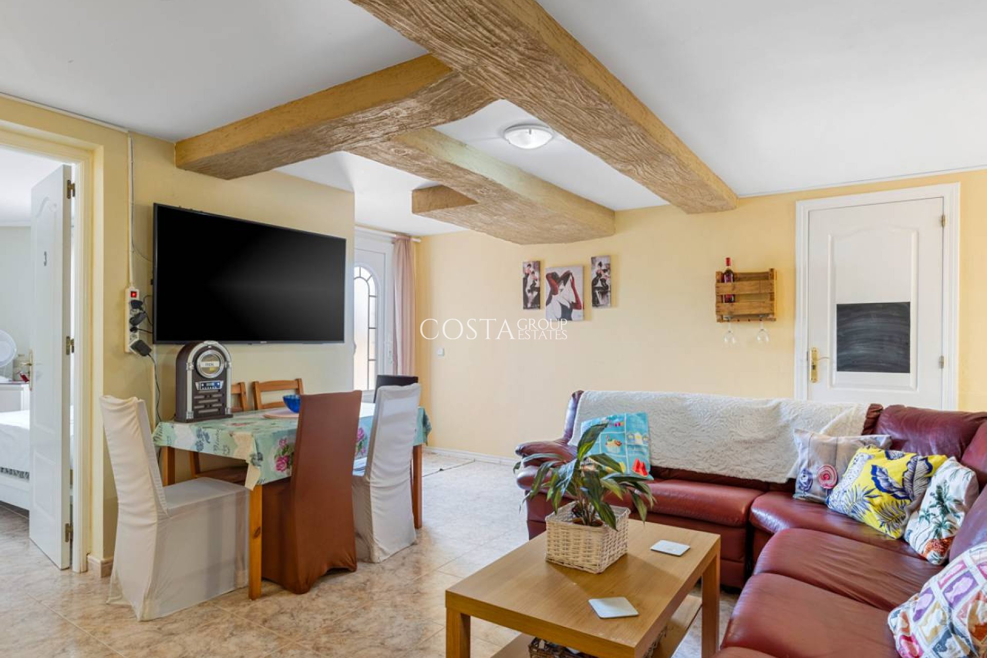 Resale - Villa -
Benijofar