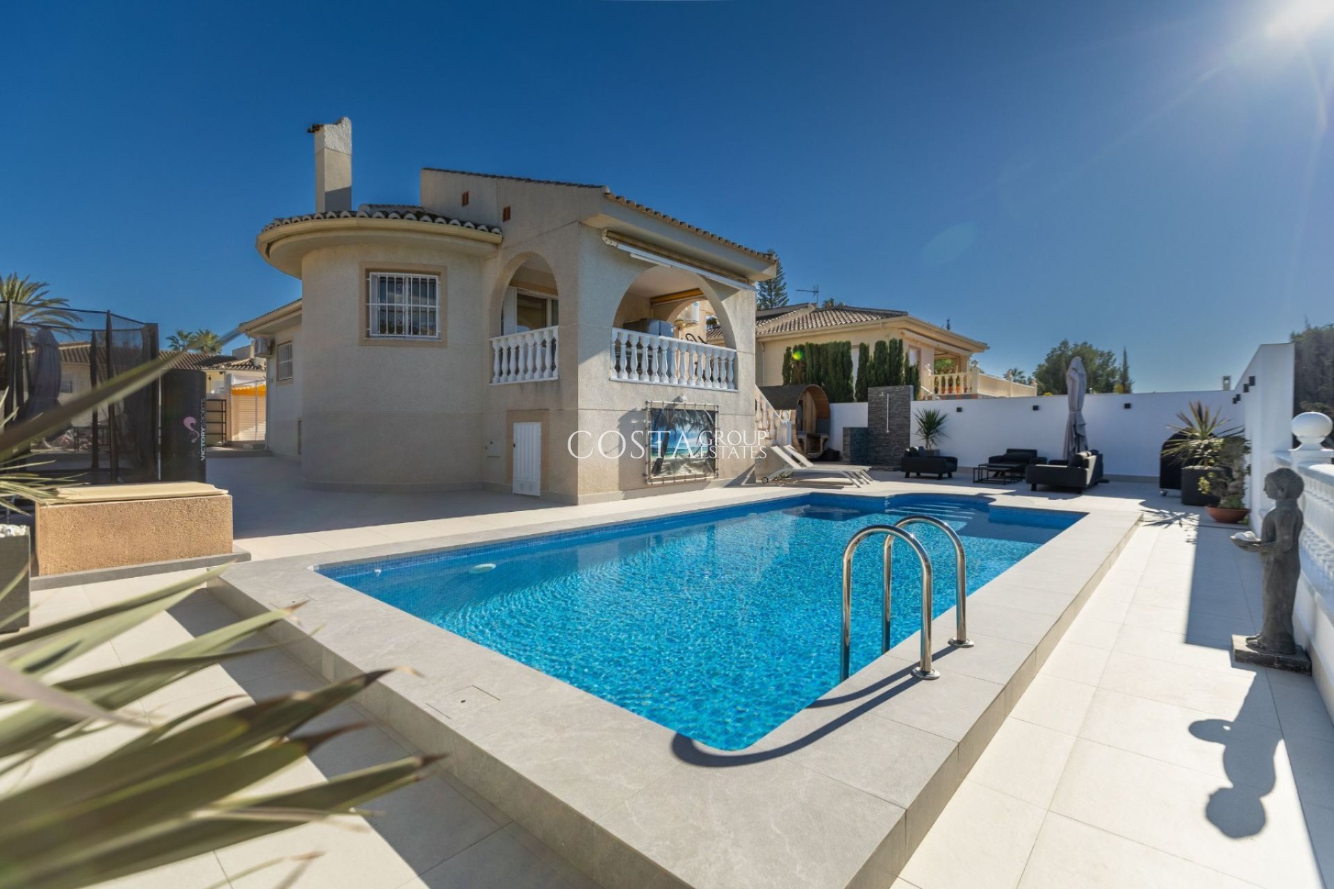 Resale - Villa -
Benijofar