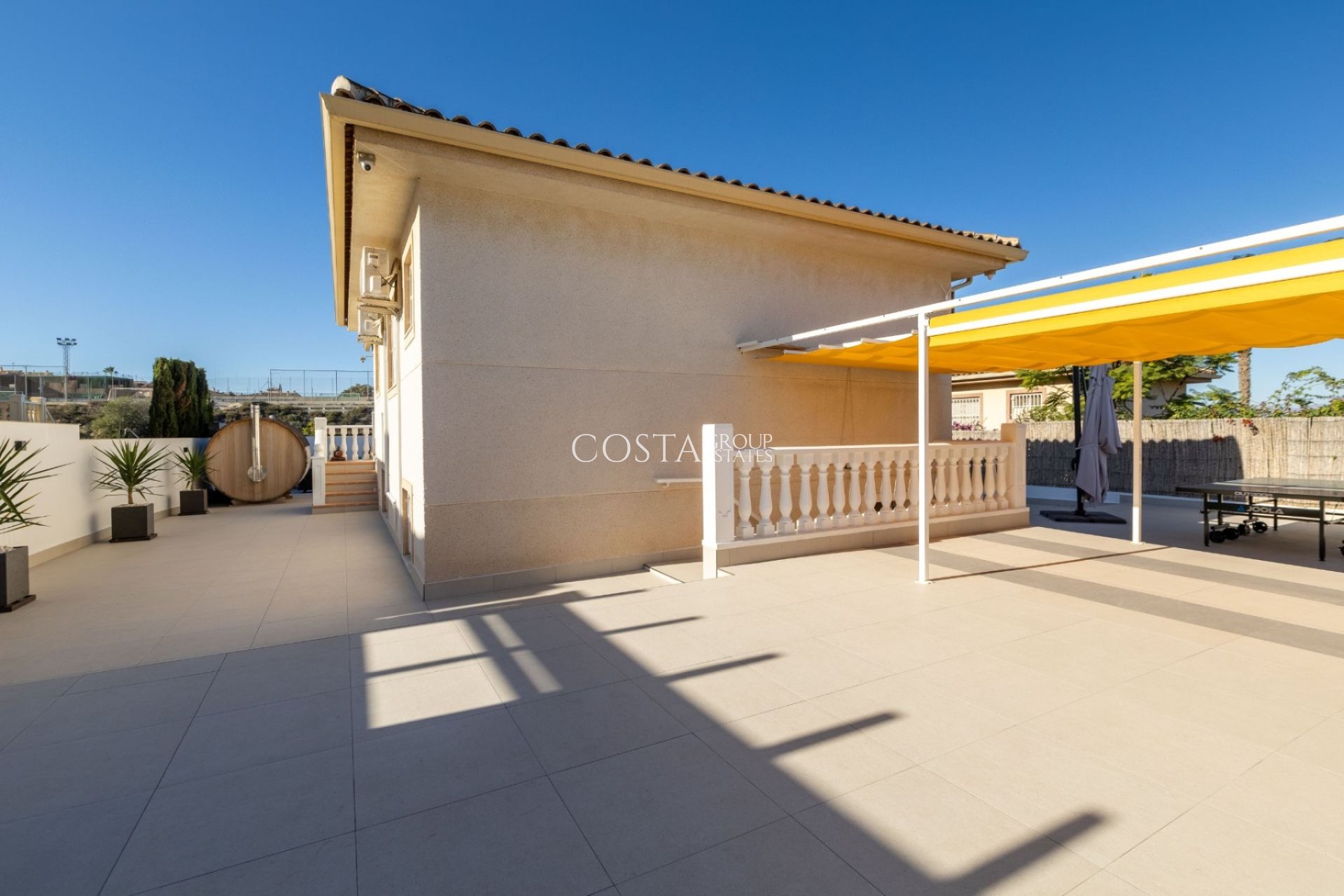 Resale - Villa -
Benijofar