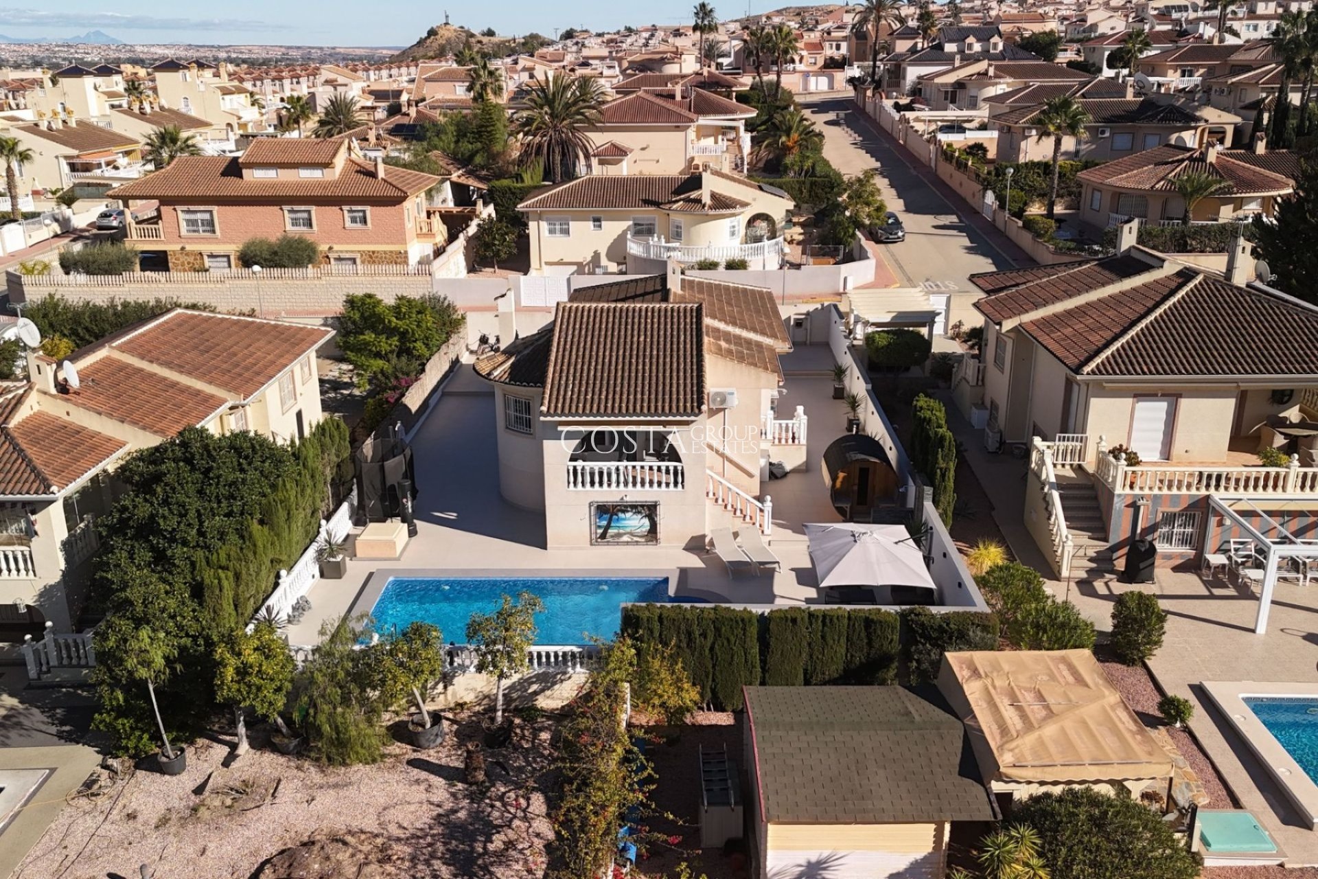 Resale - Villa -
Benijofar