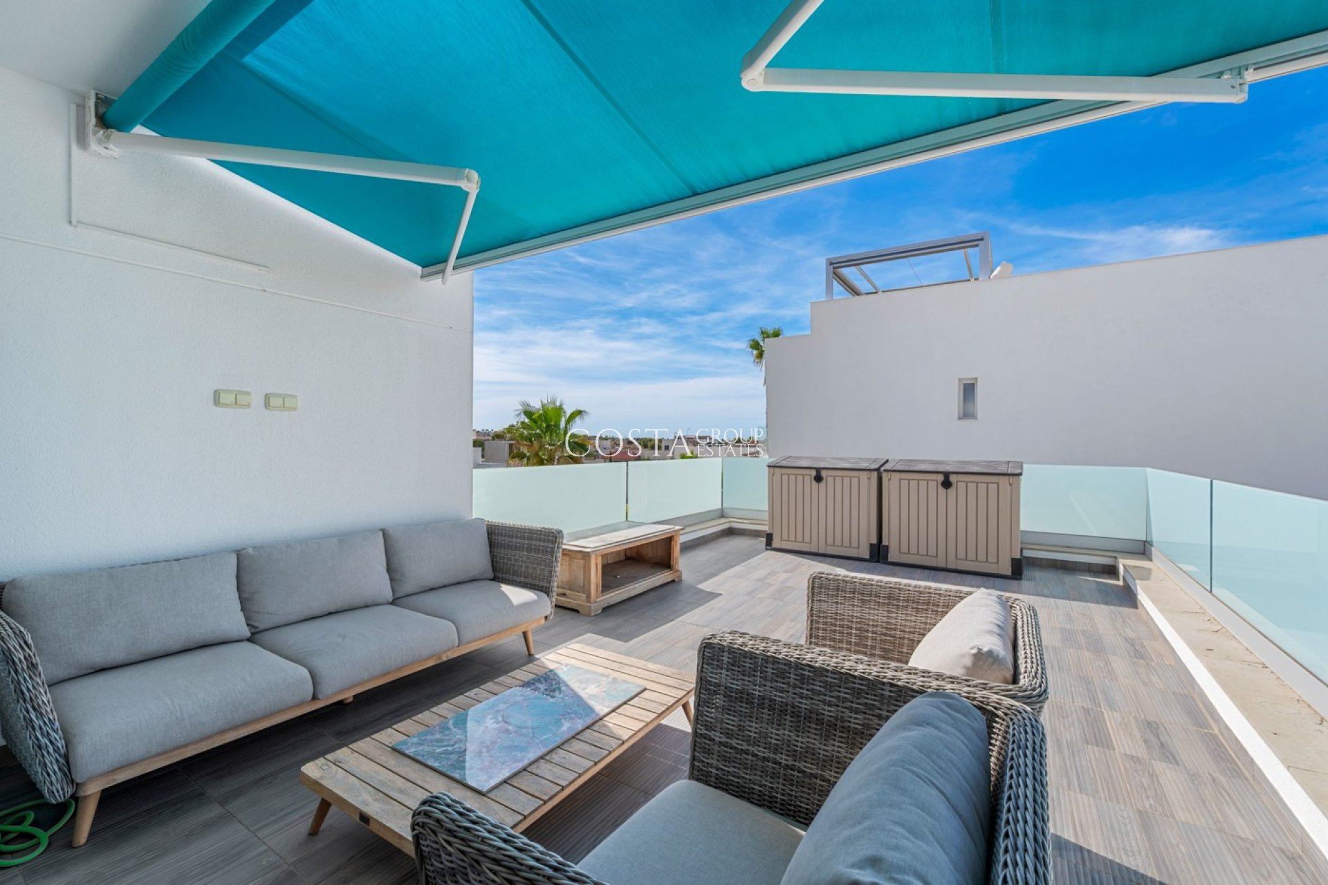 Resale - Villa -
Benijofar