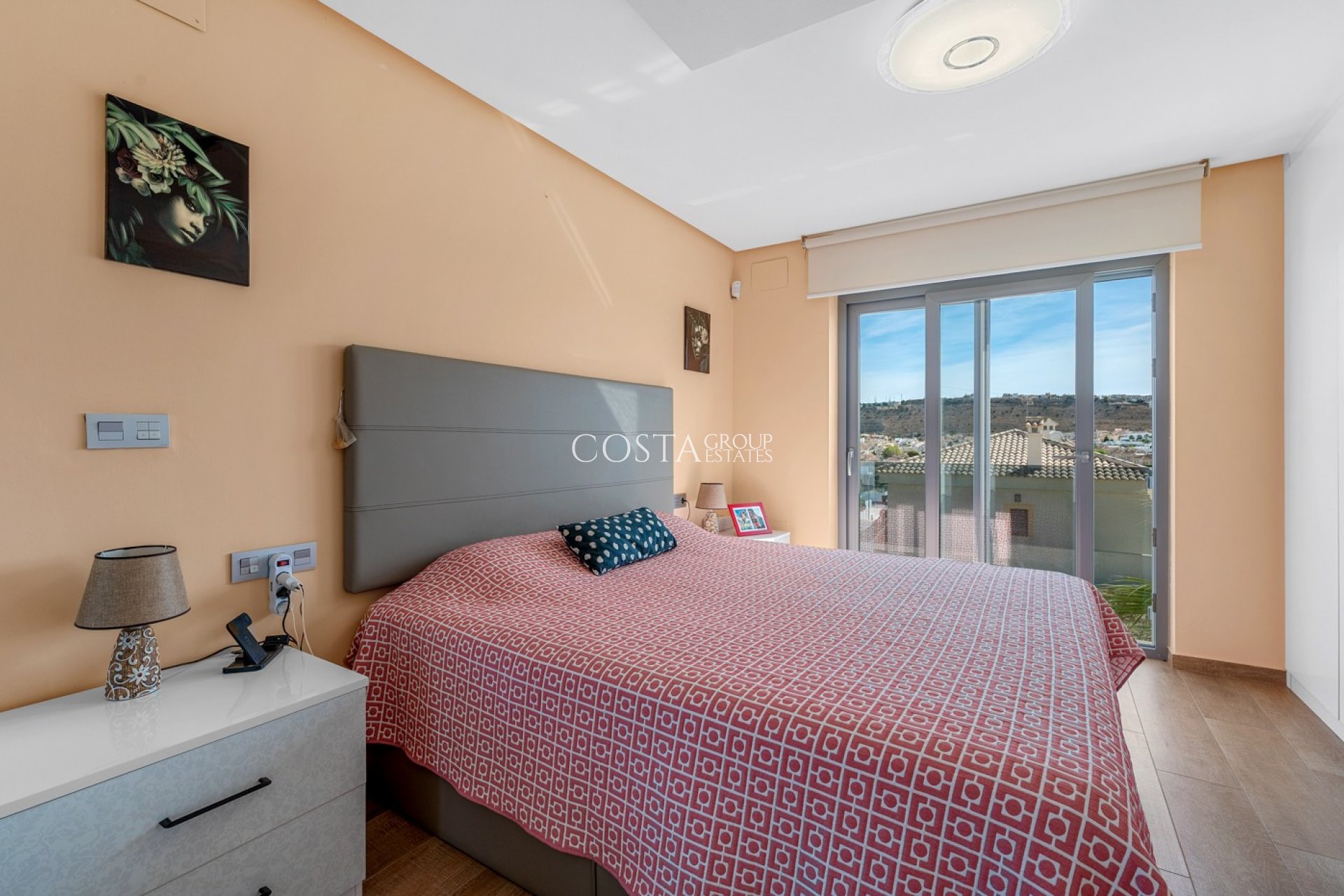 Resale - Villa -
Benijofar