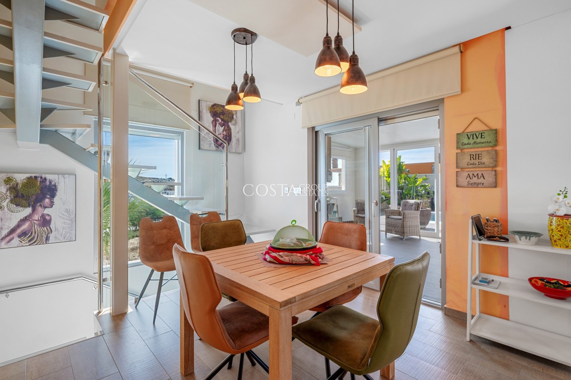 Resale - Villa -
Benijofar