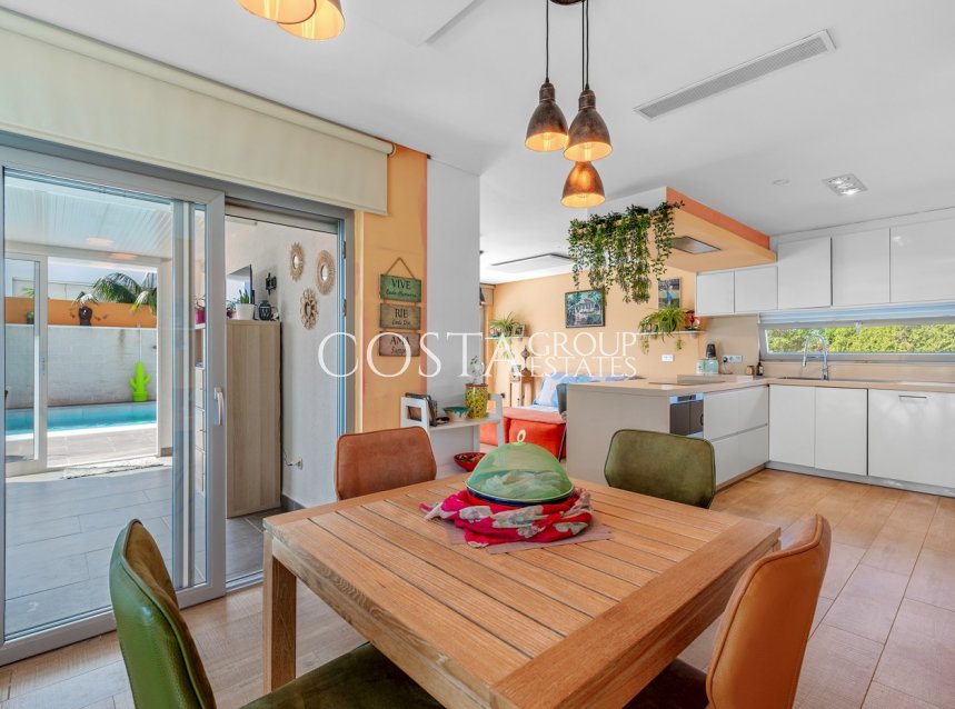 Resale - Villa -
Benijofar