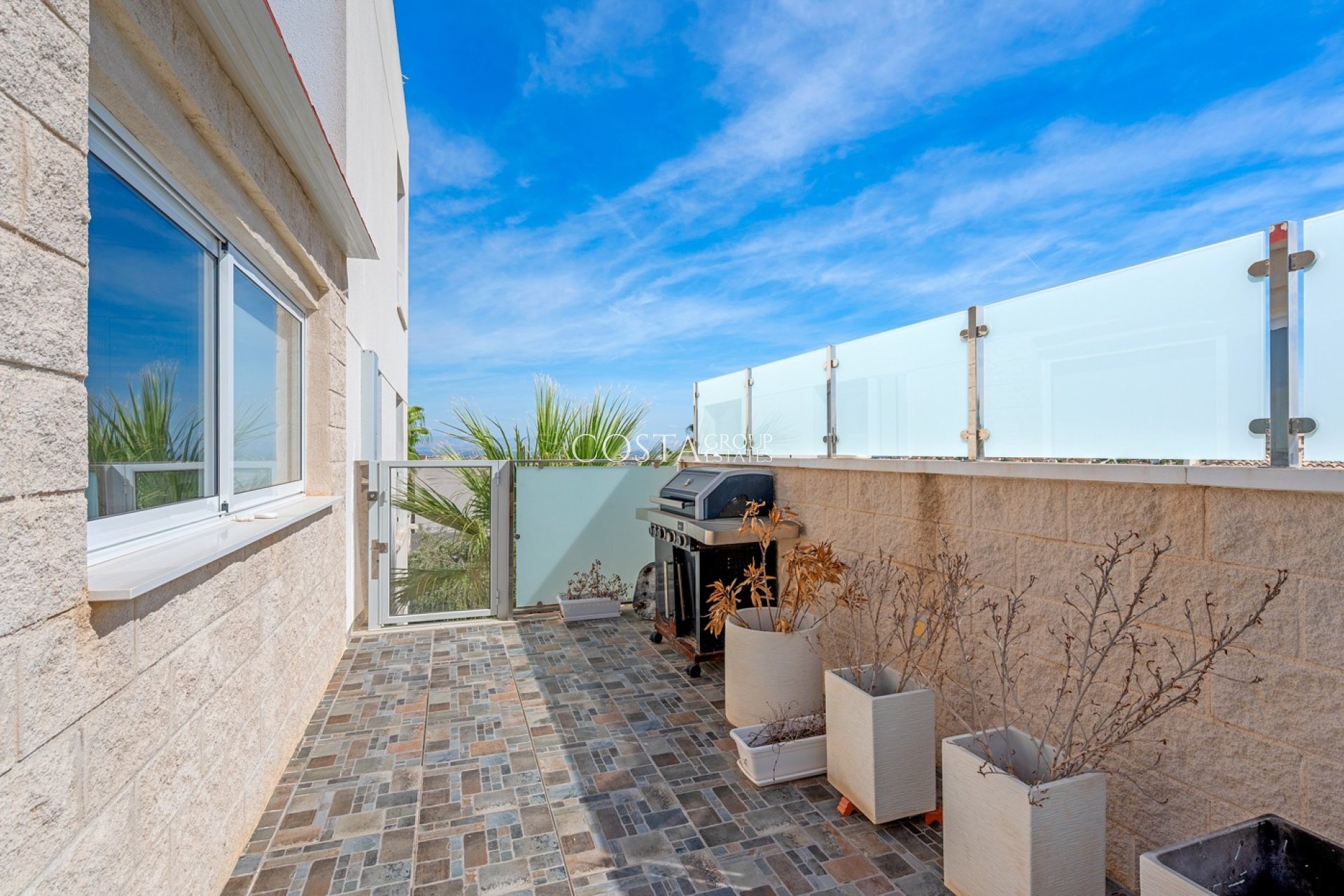 Resale - Villa -
Benijofar