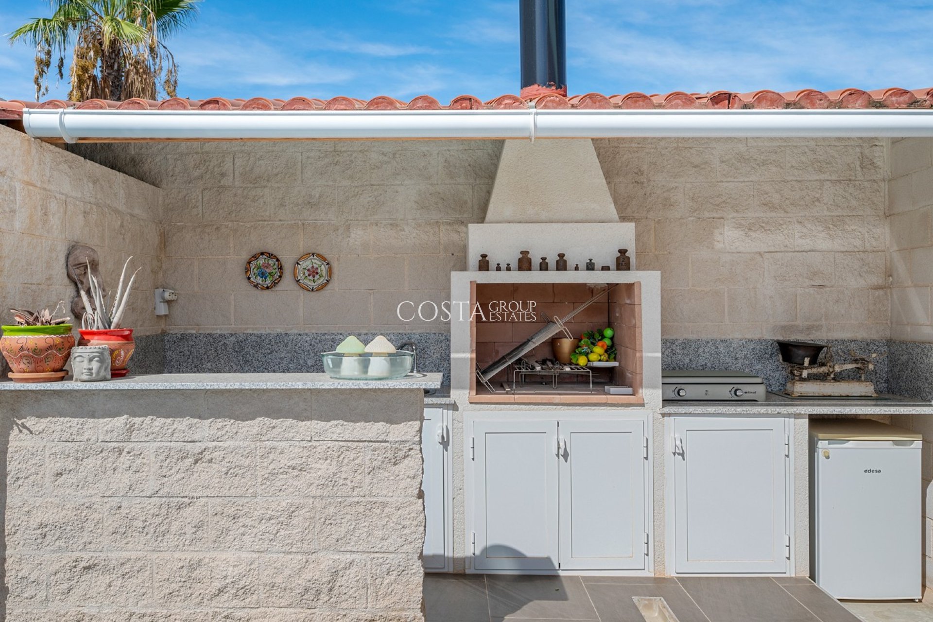 Resale - Villa -
Benijofar