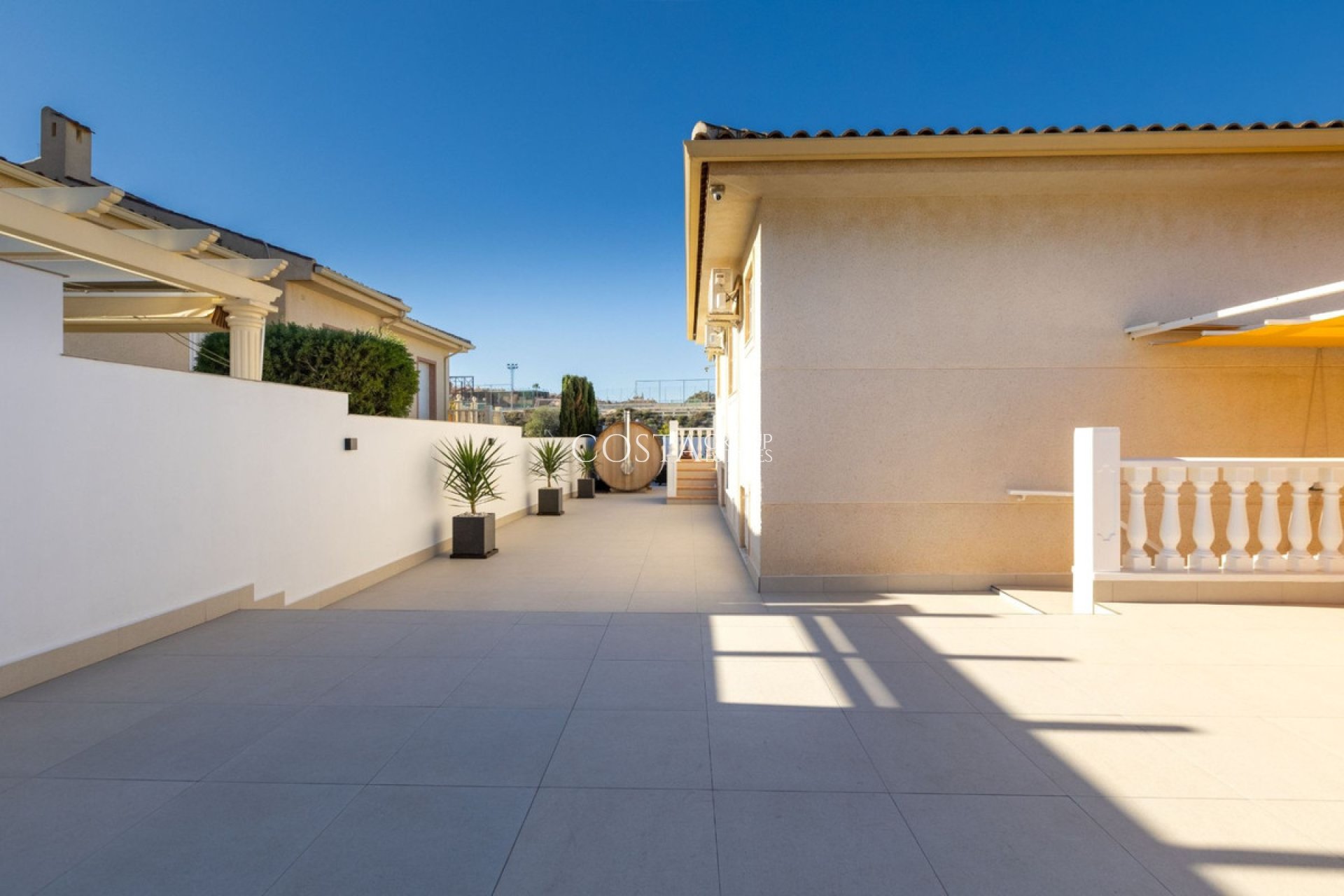 Resale - Villa -
Benijofar