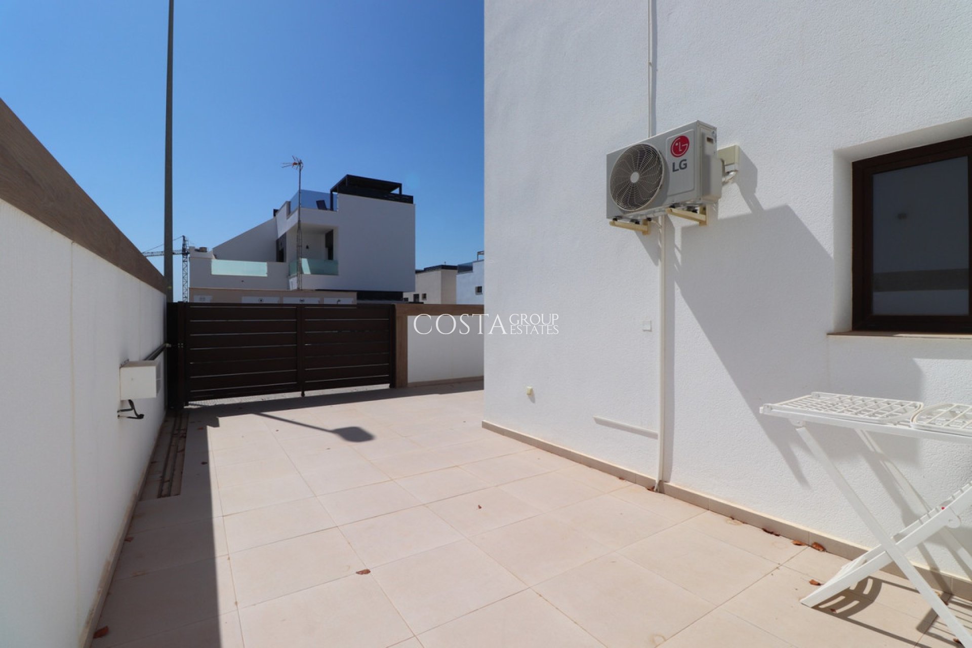 Resale - Villa -
Benijofar