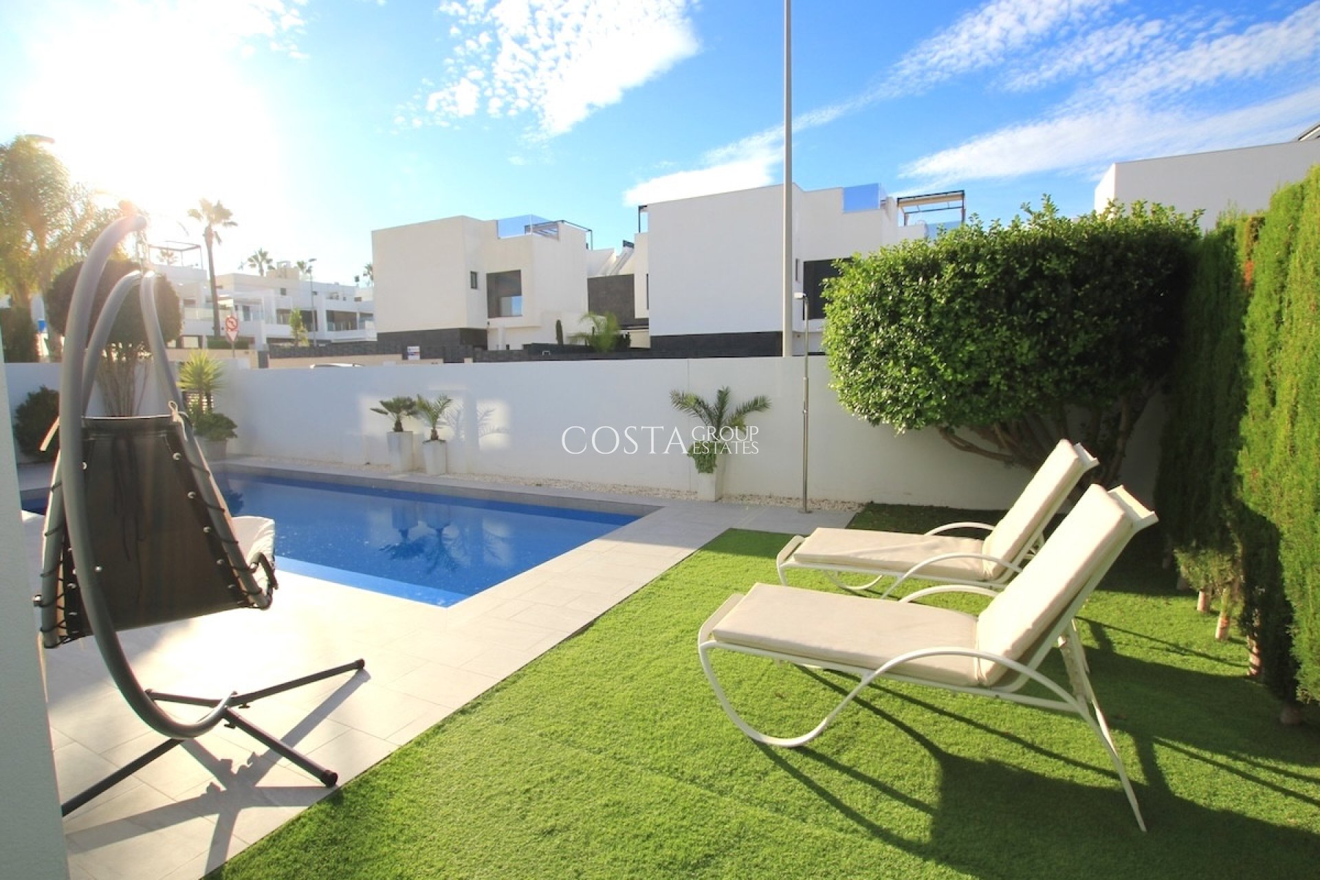 Resale - Villa -
Benijofar