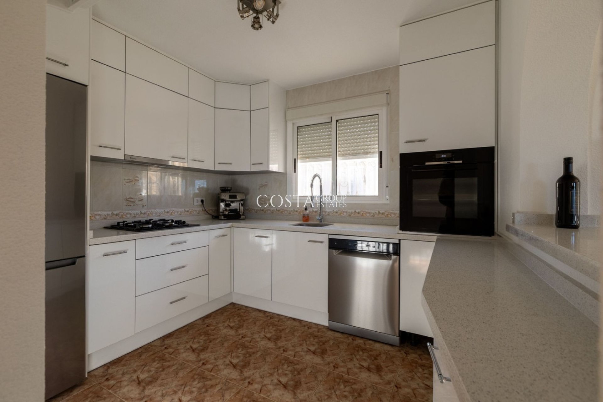 Resale - Villa -
Benijofar