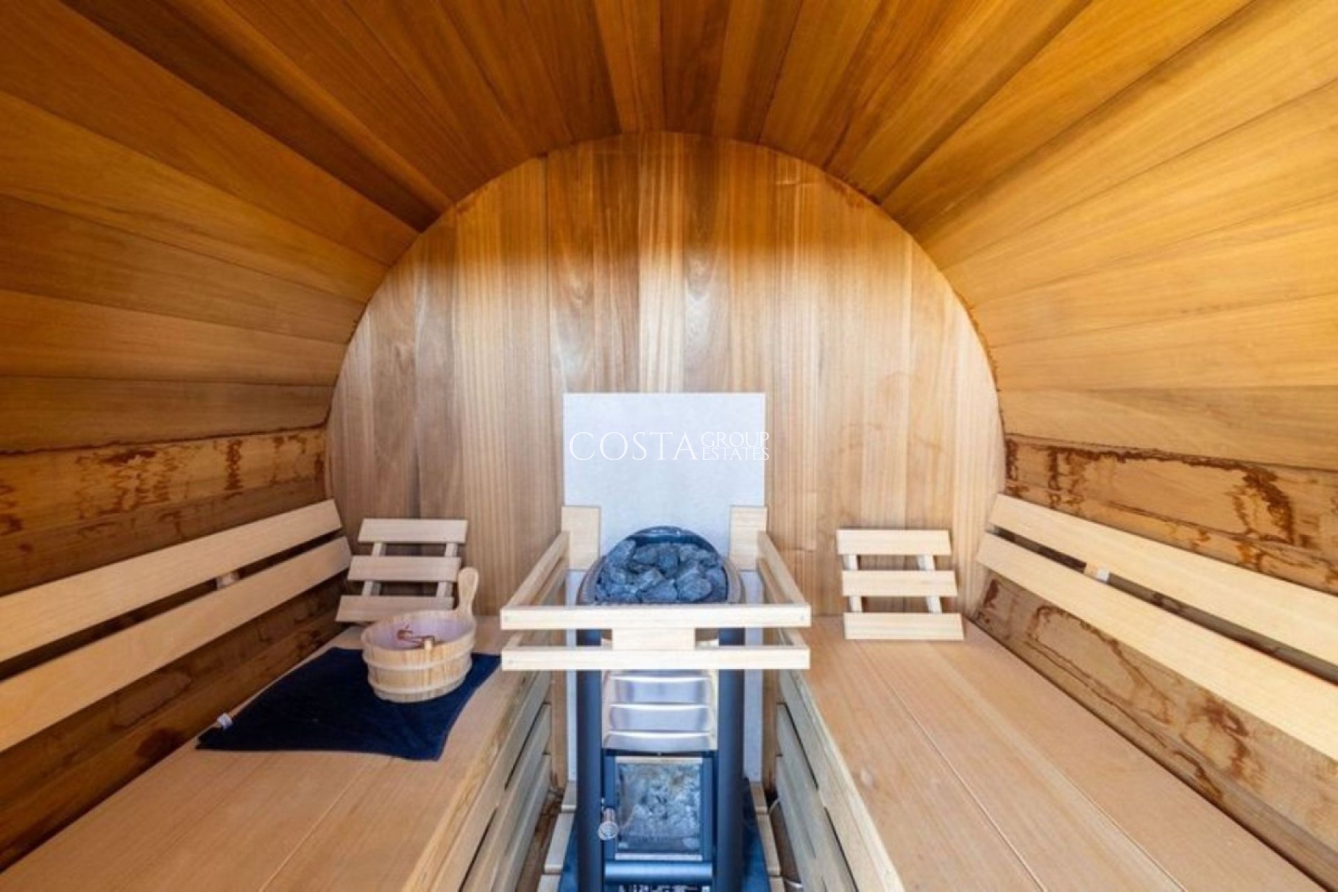 Resale - Villa -
Benijofar