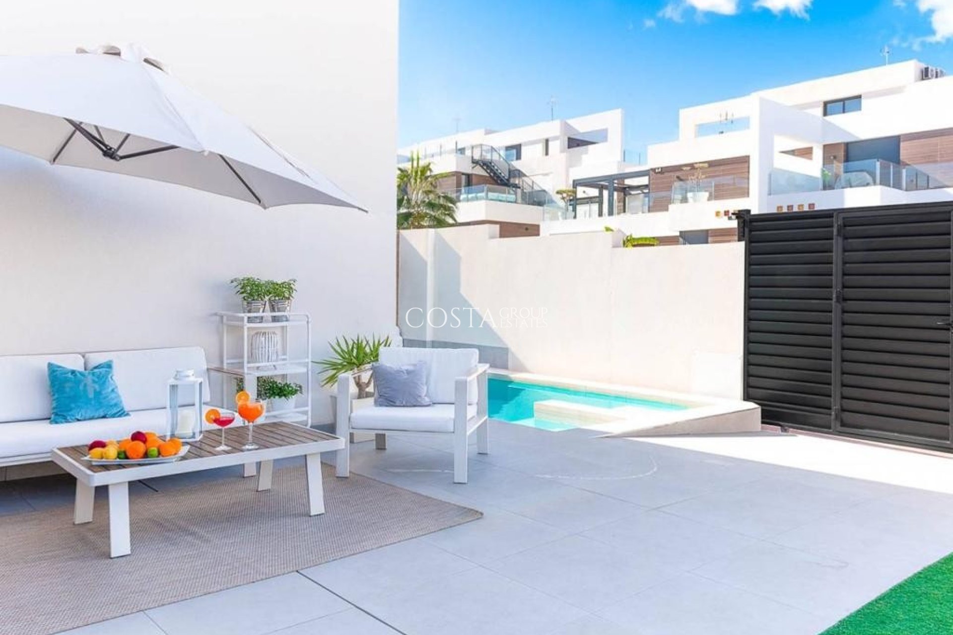 Resale - Villa -
Benijofar