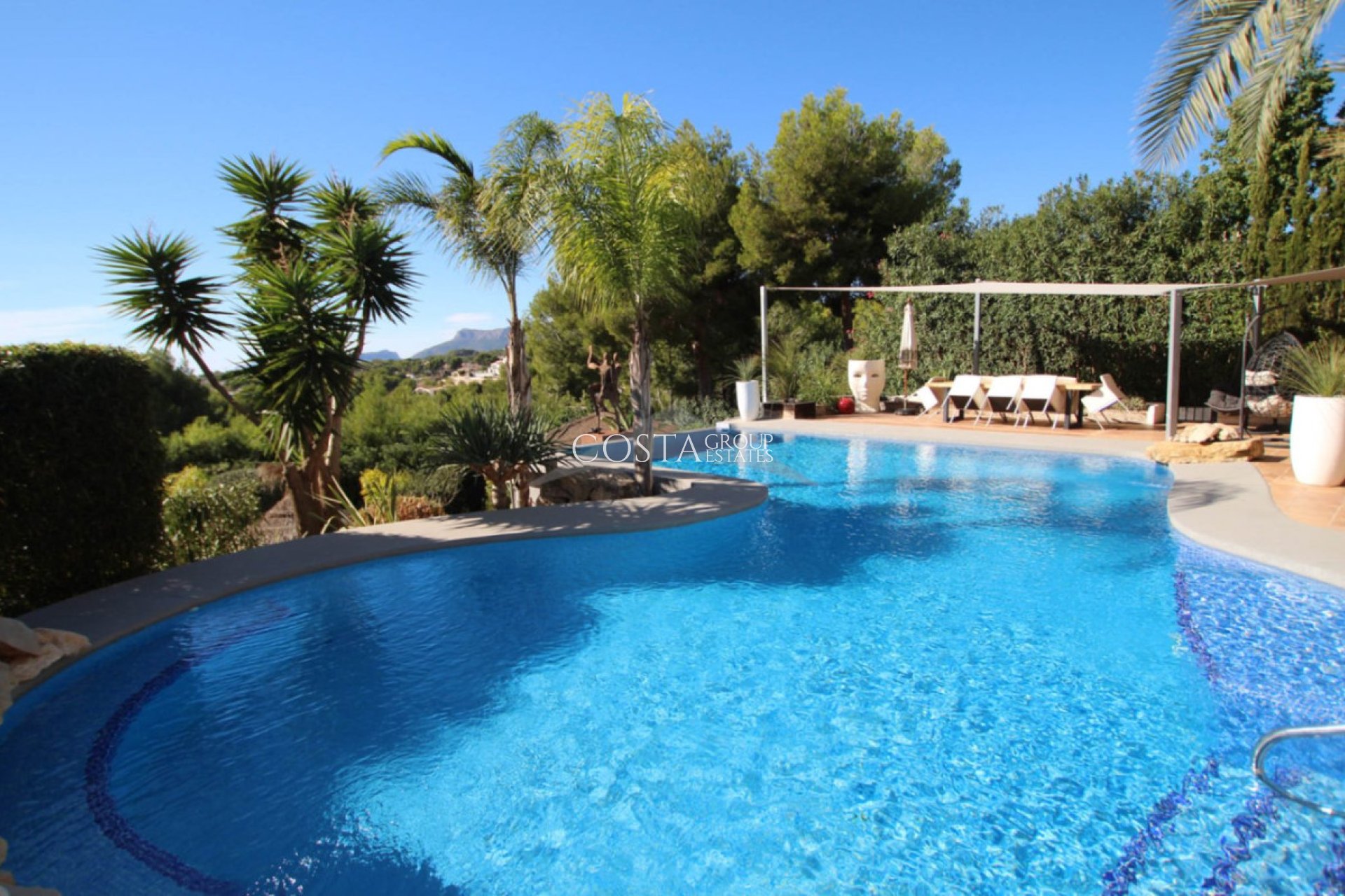 Resale - Villa -
Benissa - Benissa Centro