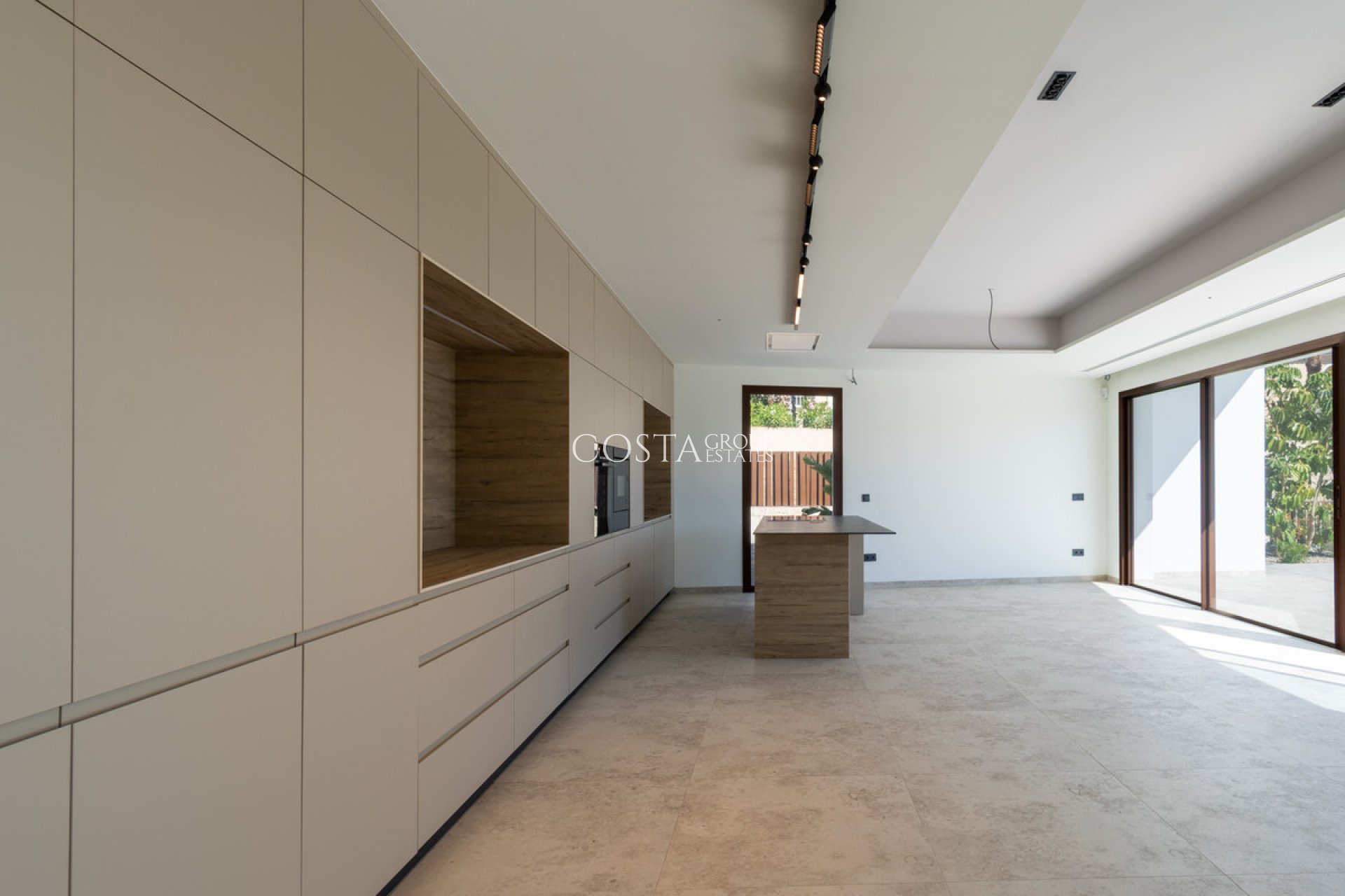 Resale - Villa -
Benissa - Benissa Centro