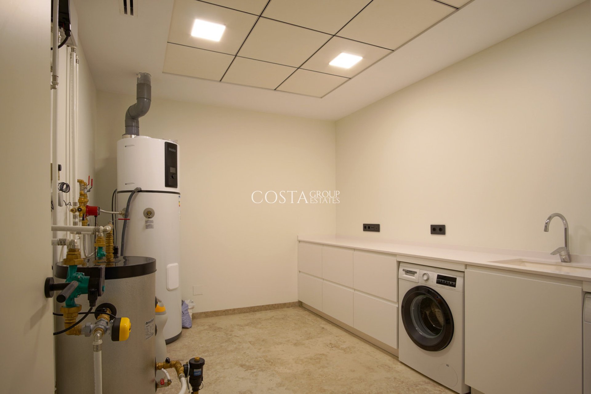 Resale - Villa -
Benissa - Benissa Centro