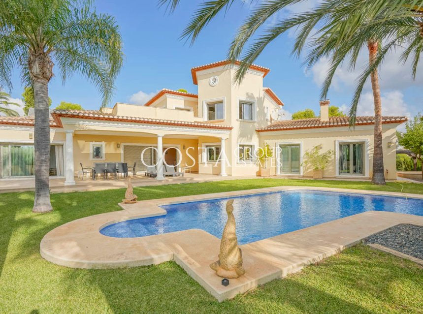 Resale - Villa -
Benissa - Benissa Centro