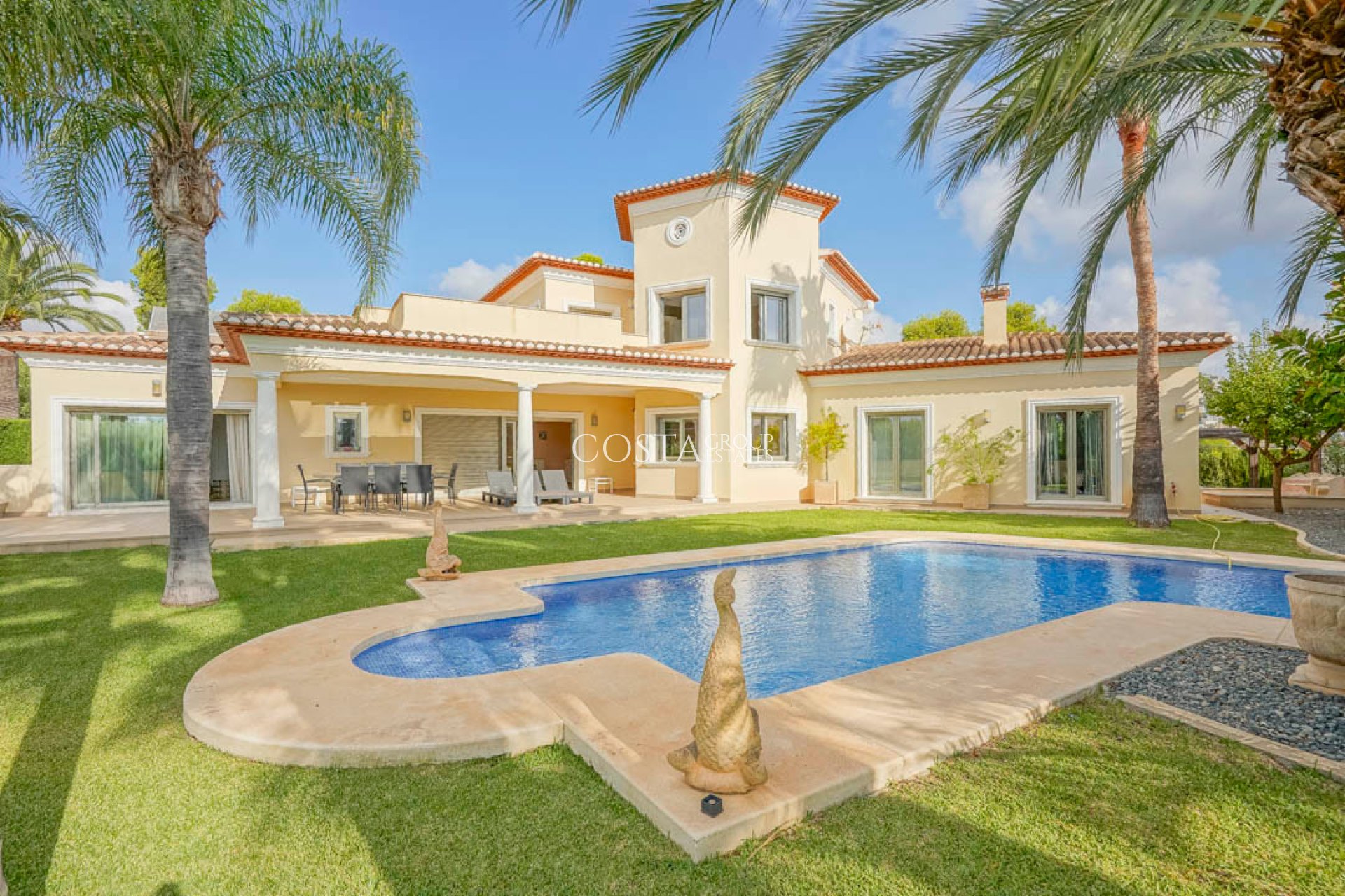 Resale - Villa -
Benissa - Benissa Centro