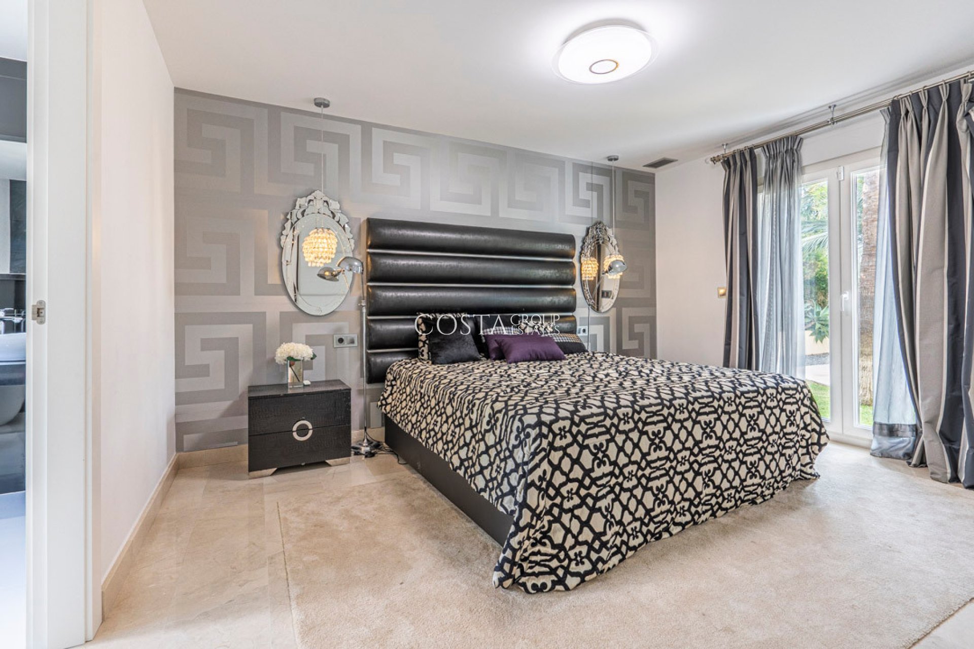 Resale - Villa -
Benissa - Benissa Centro