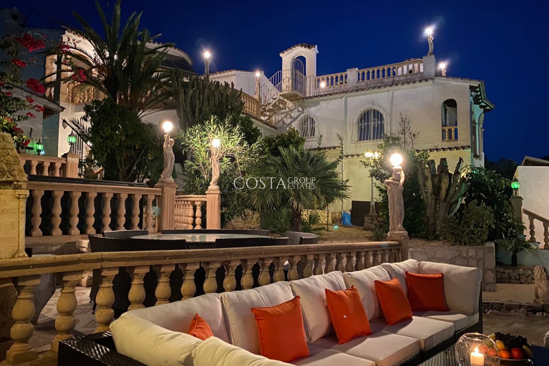 Resale - Villa -
Benissa - Benissa Centro
