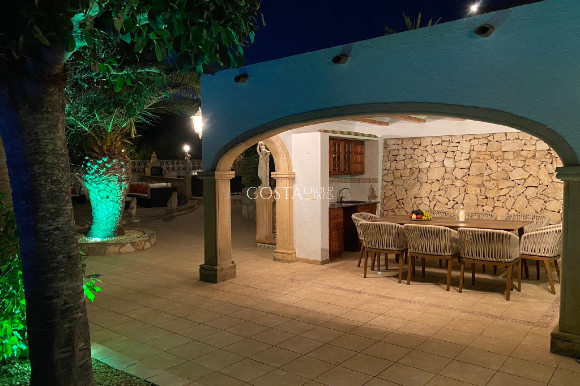 Resale - Villa -
Benissa - Benissa Centro