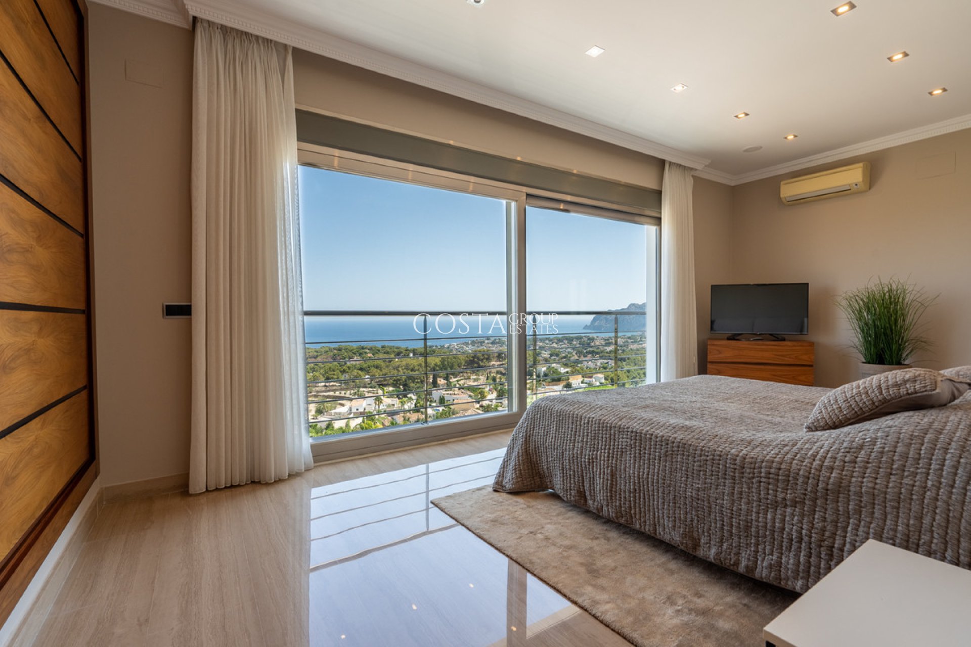 Resale - Villa -
Benissa - Benissa Centro