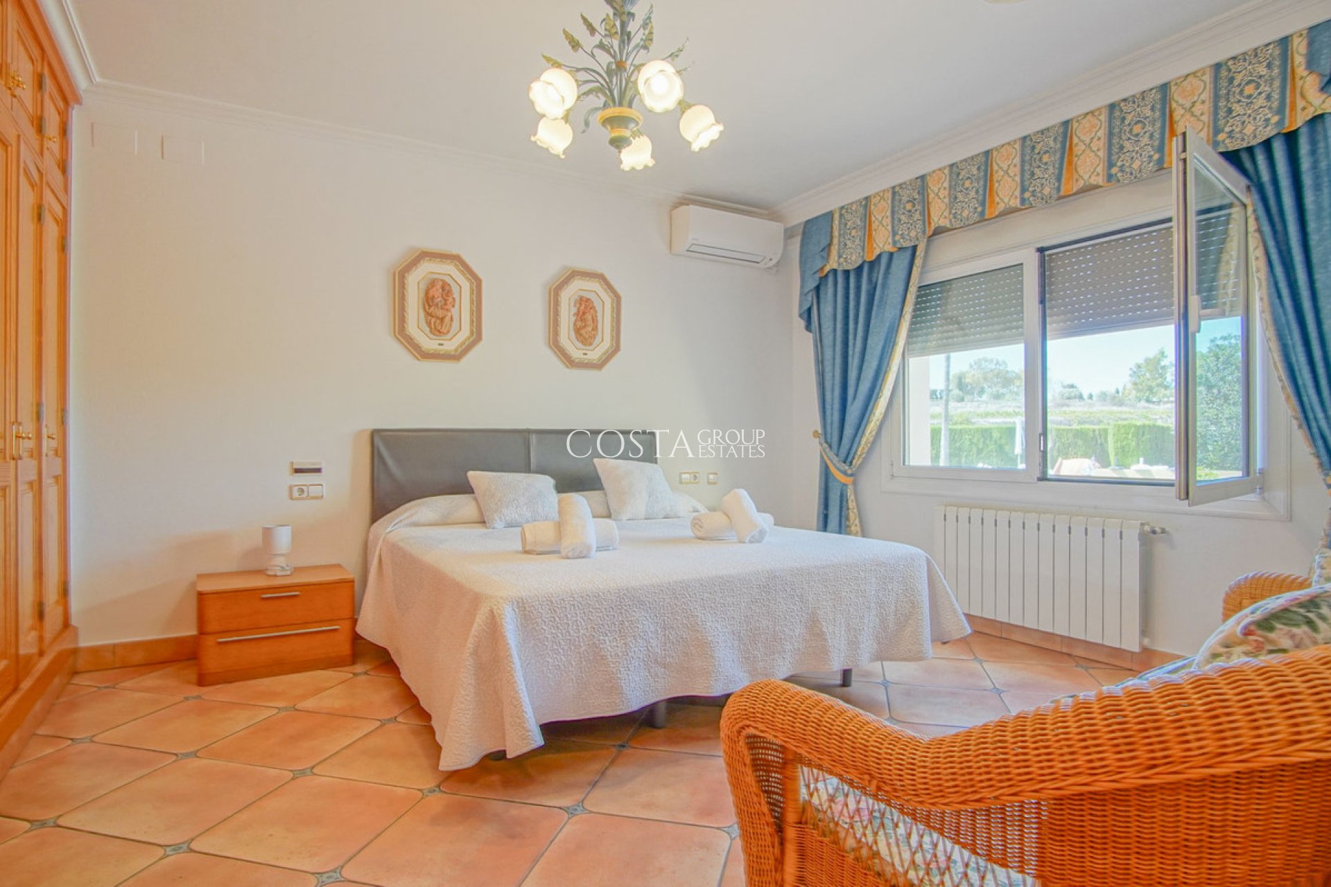 Resale - Villa -
Benissa - Benissa Centro