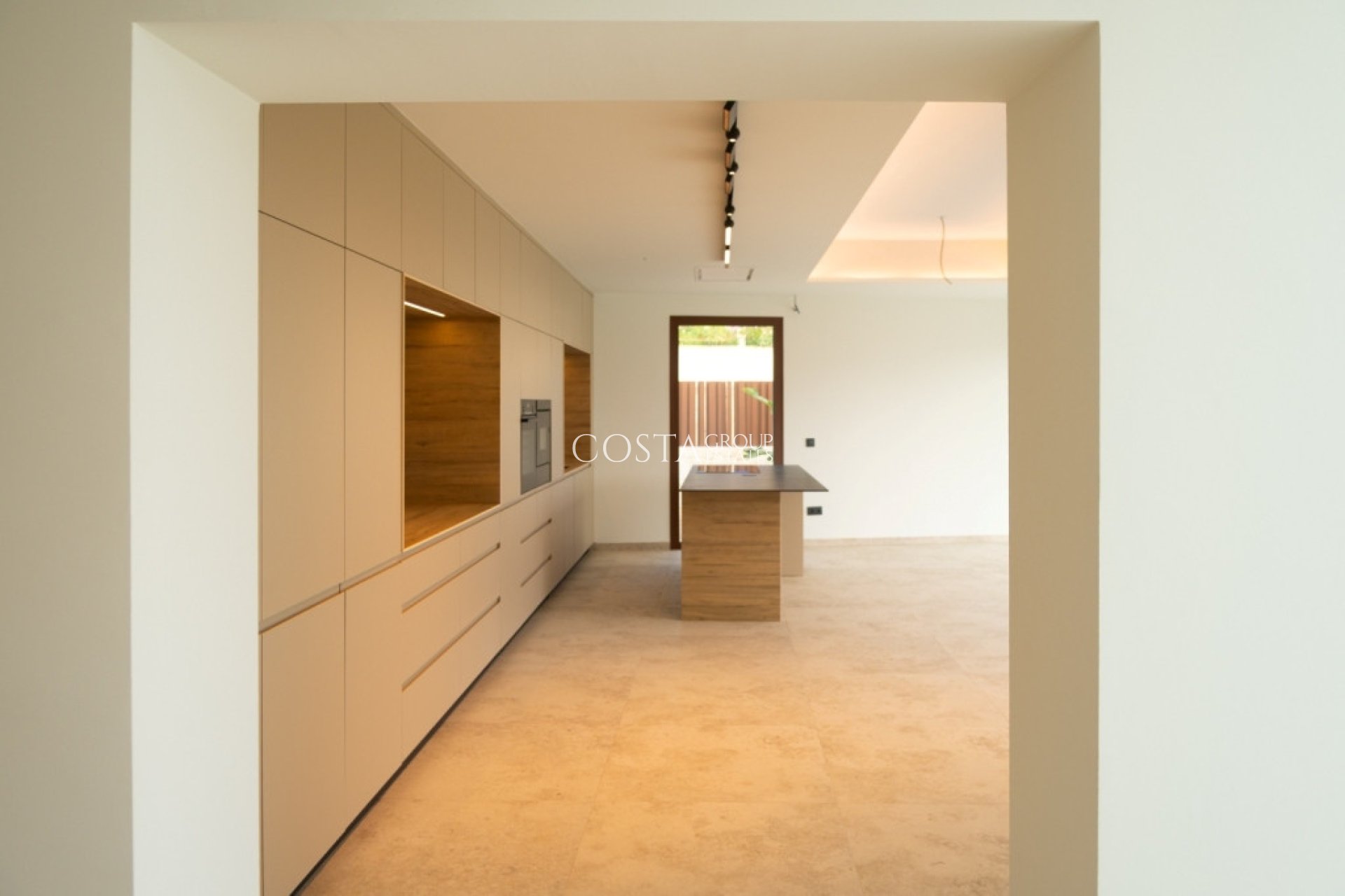 Resale - Villa -
Benissa - Benissa Centro