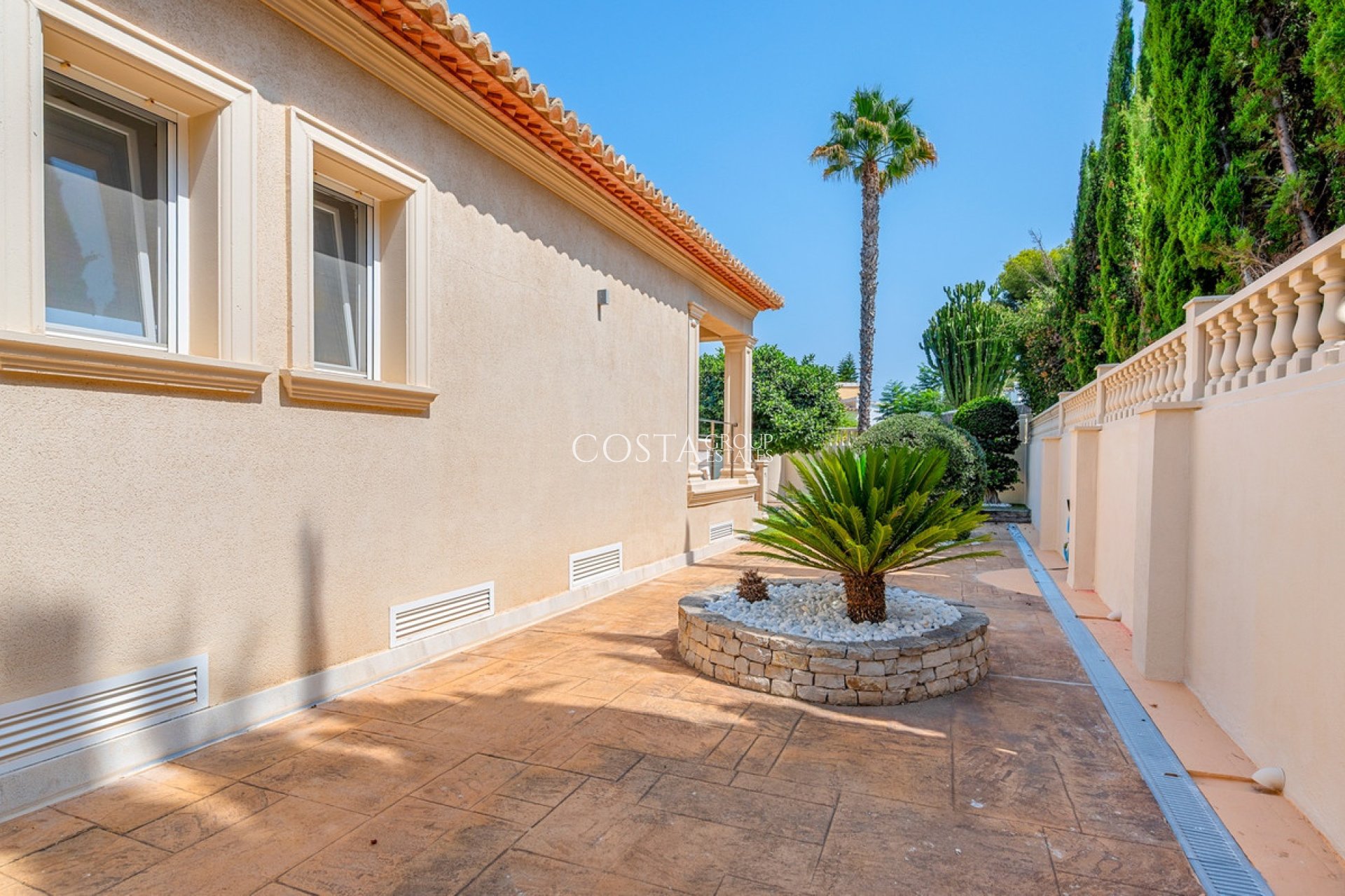 Resale - Villa -
Benissa - Benissa Centro