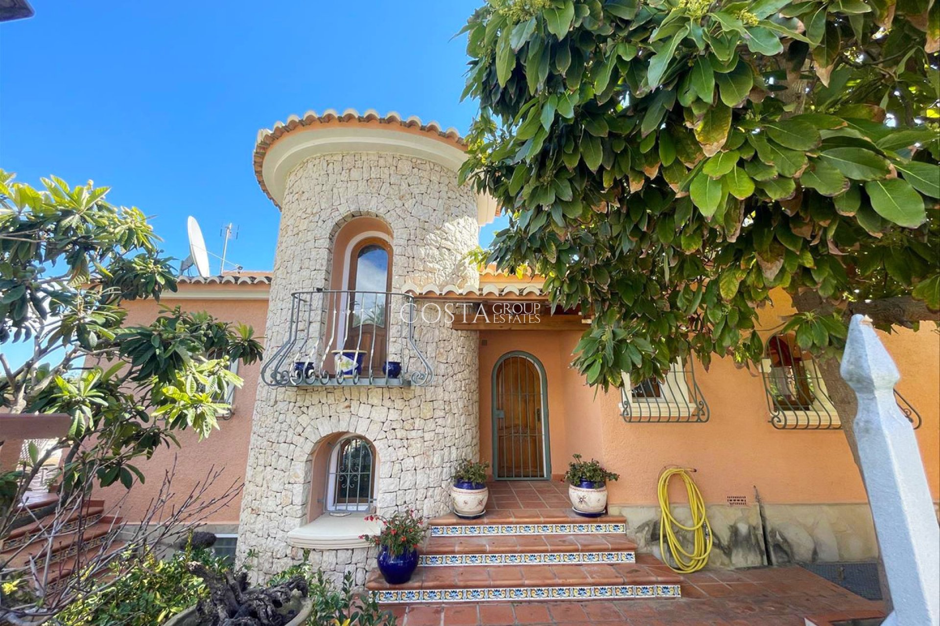 Resale - Villa -
Benissa - Benissa Centro