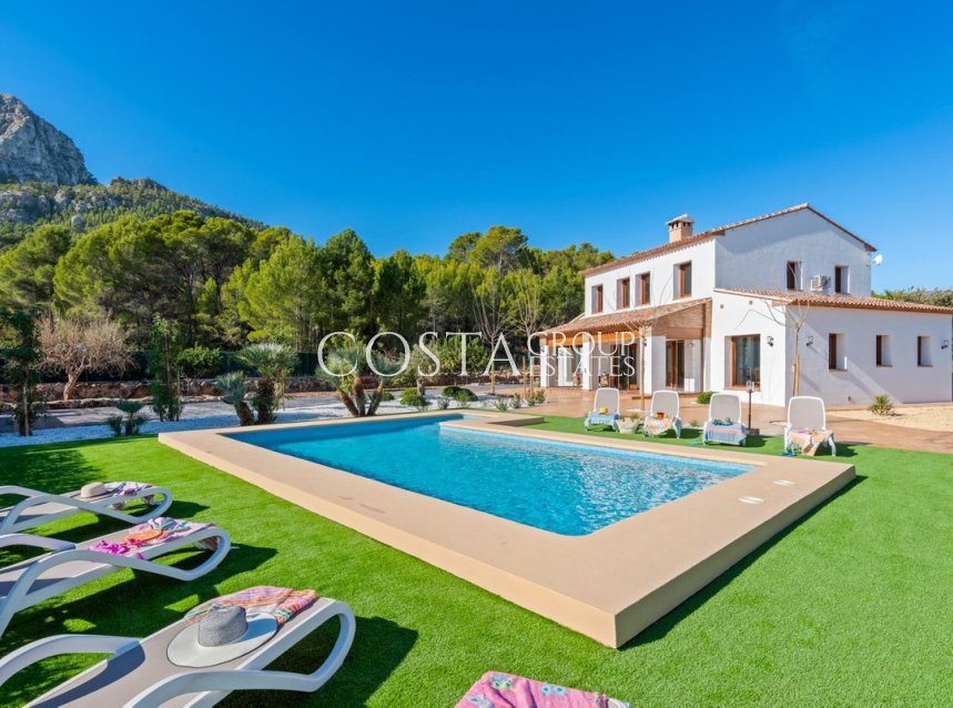 Resale - Villa -
Benissa - Benissa Centro