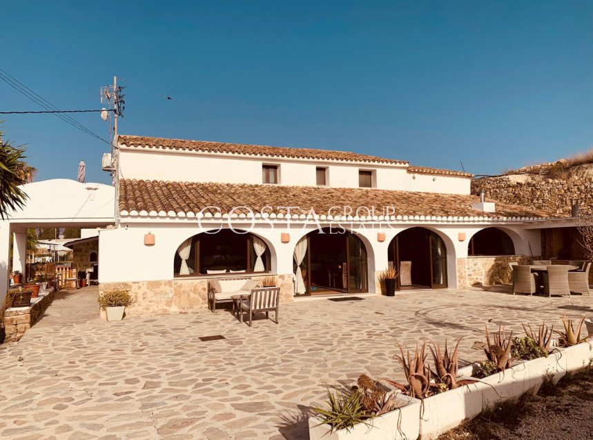 Resale - Villa -
Benissa - Benissa Centro