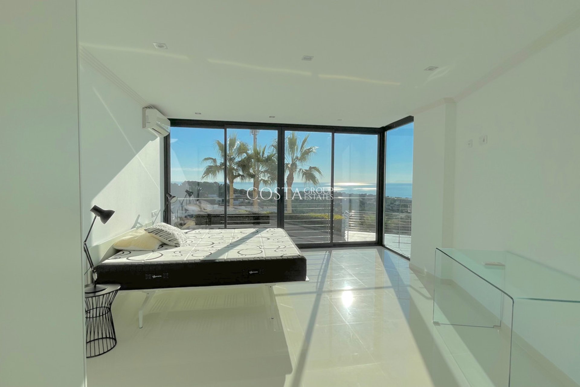 Resale - Villa -
Benissa - Benissa Centro