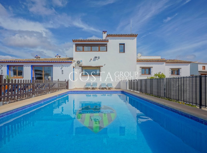 Resale - Villa -
Benissa - Benissa Centro