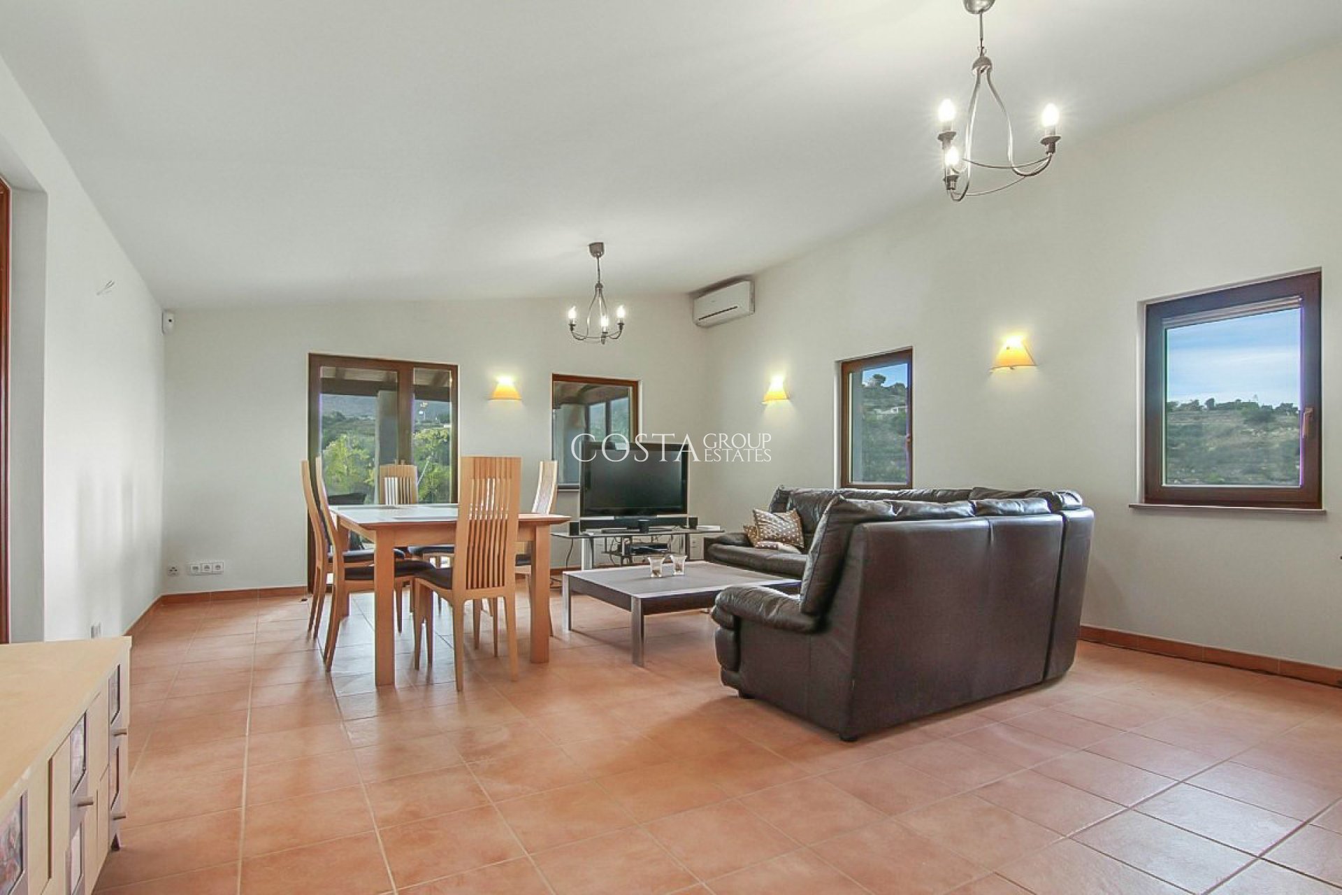 Resale - Villa -
Benissa - Benissa Centro