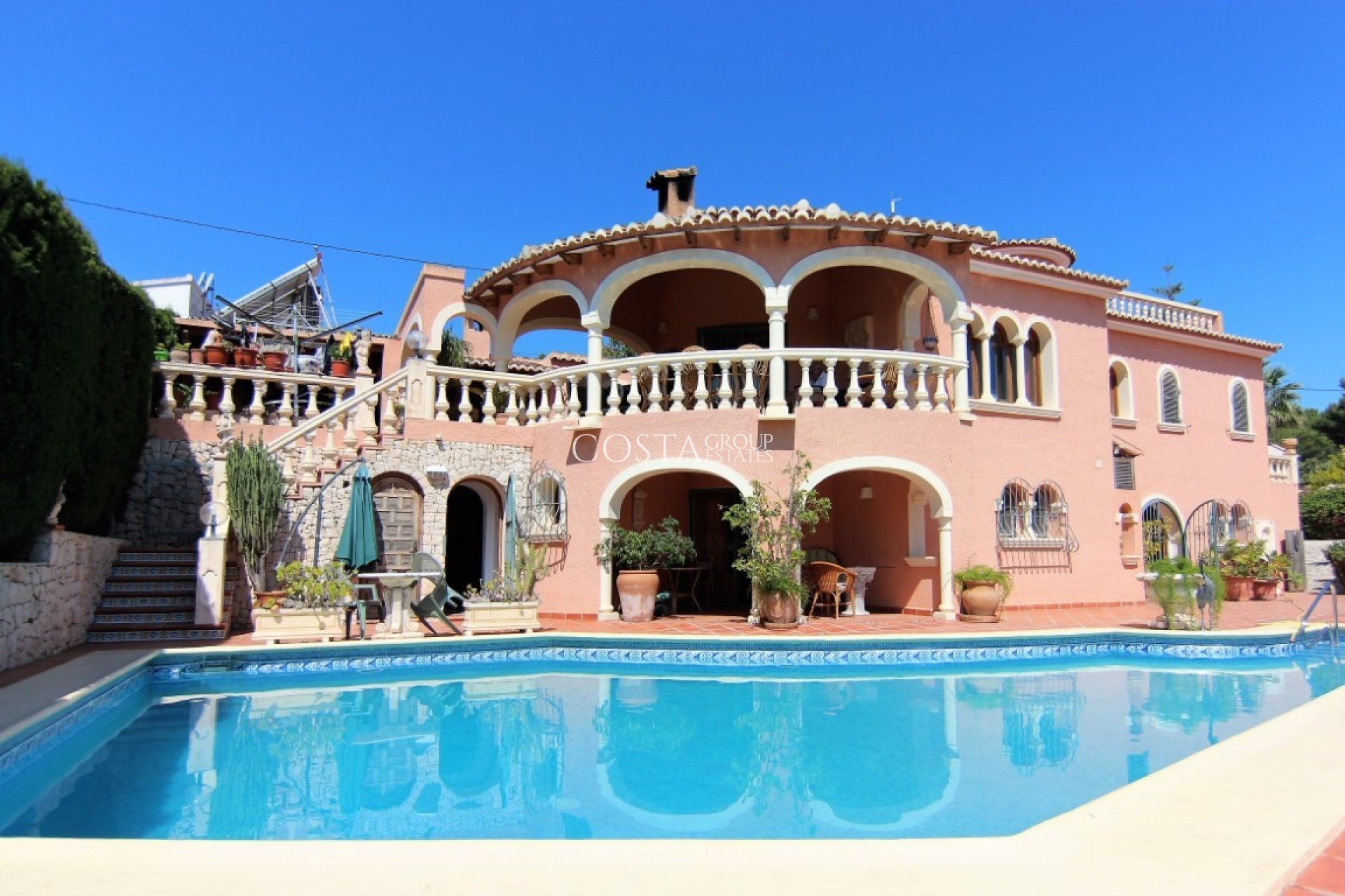 Resale - Villa -
Benissa - Benissa Centro