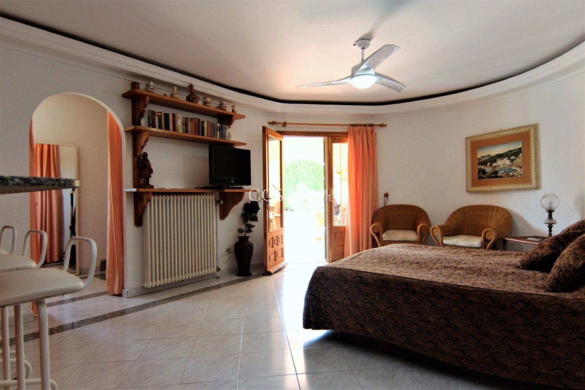 Resale - Villa -
Benissa - Benissa Centro