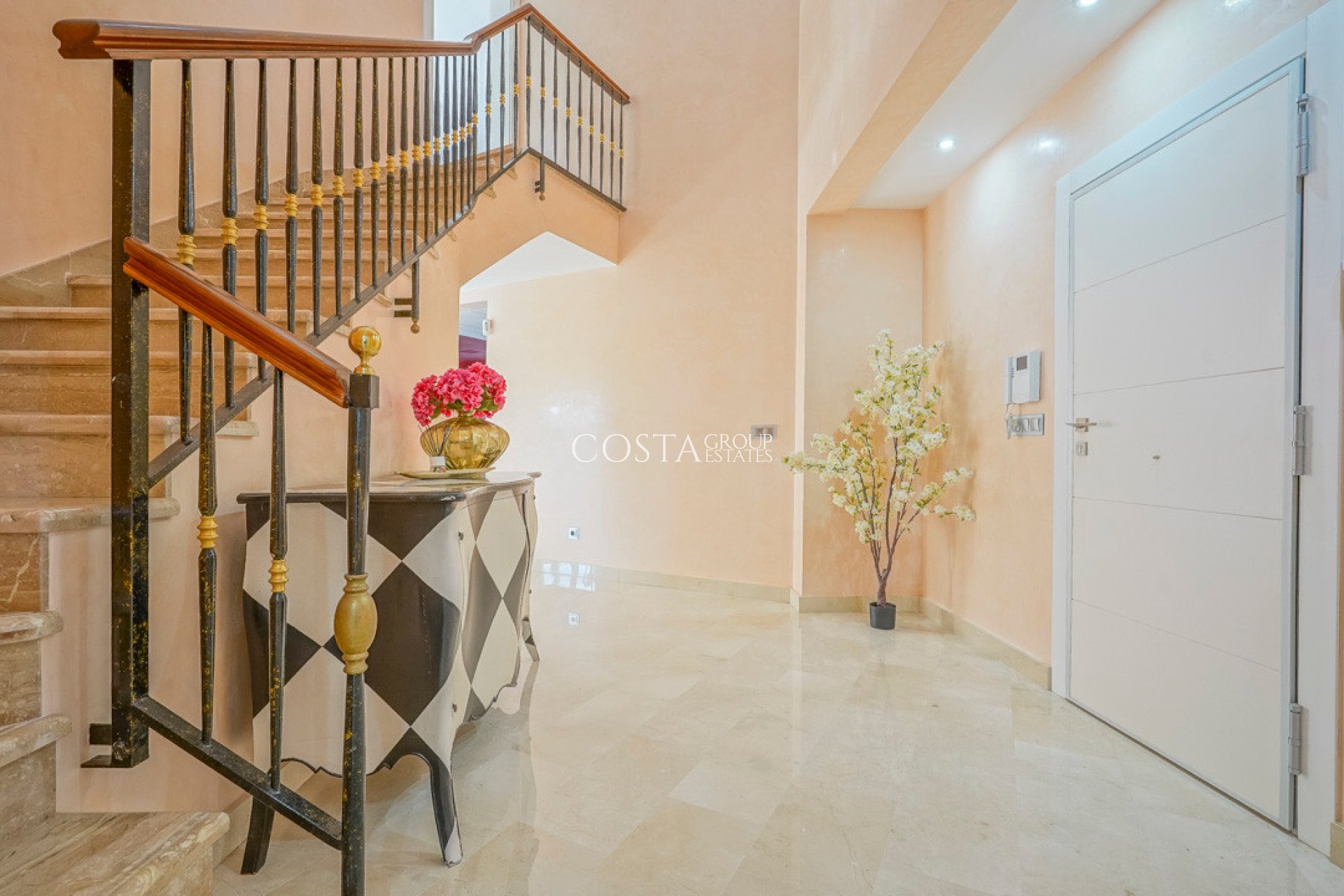Resale - Villa -
Benissa - Benissa Centro