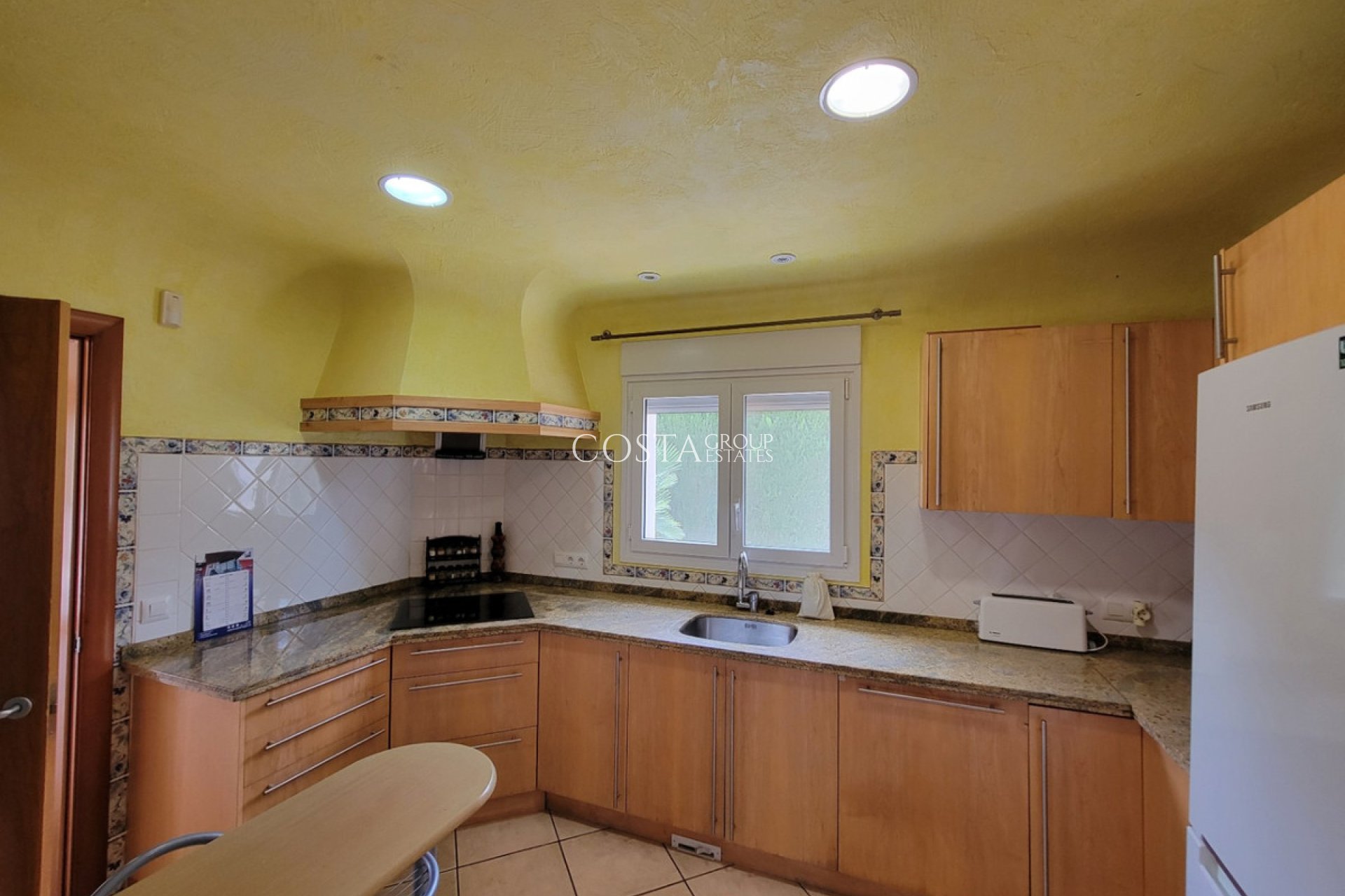 Resale - Villa -
Benissa - Benissa Centro